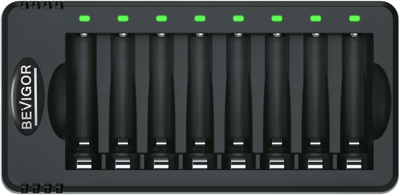Detalle de Bevigor Akku Ladegerät für AA- und AAA-Batterien mit 8 unabhängigen Schächten