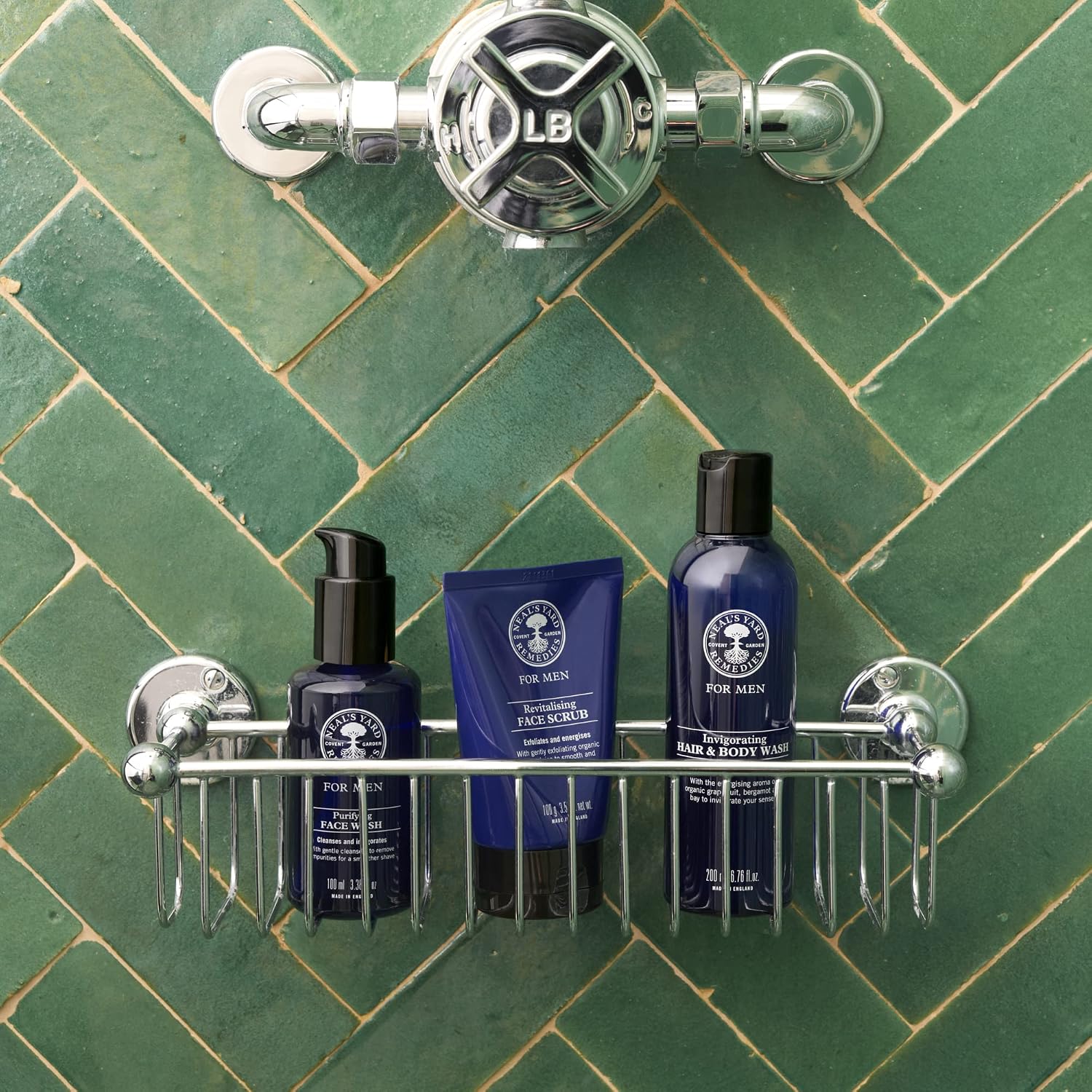 Thumbnail 2 de Neal's Yard Invigorating Hair and Body Wash