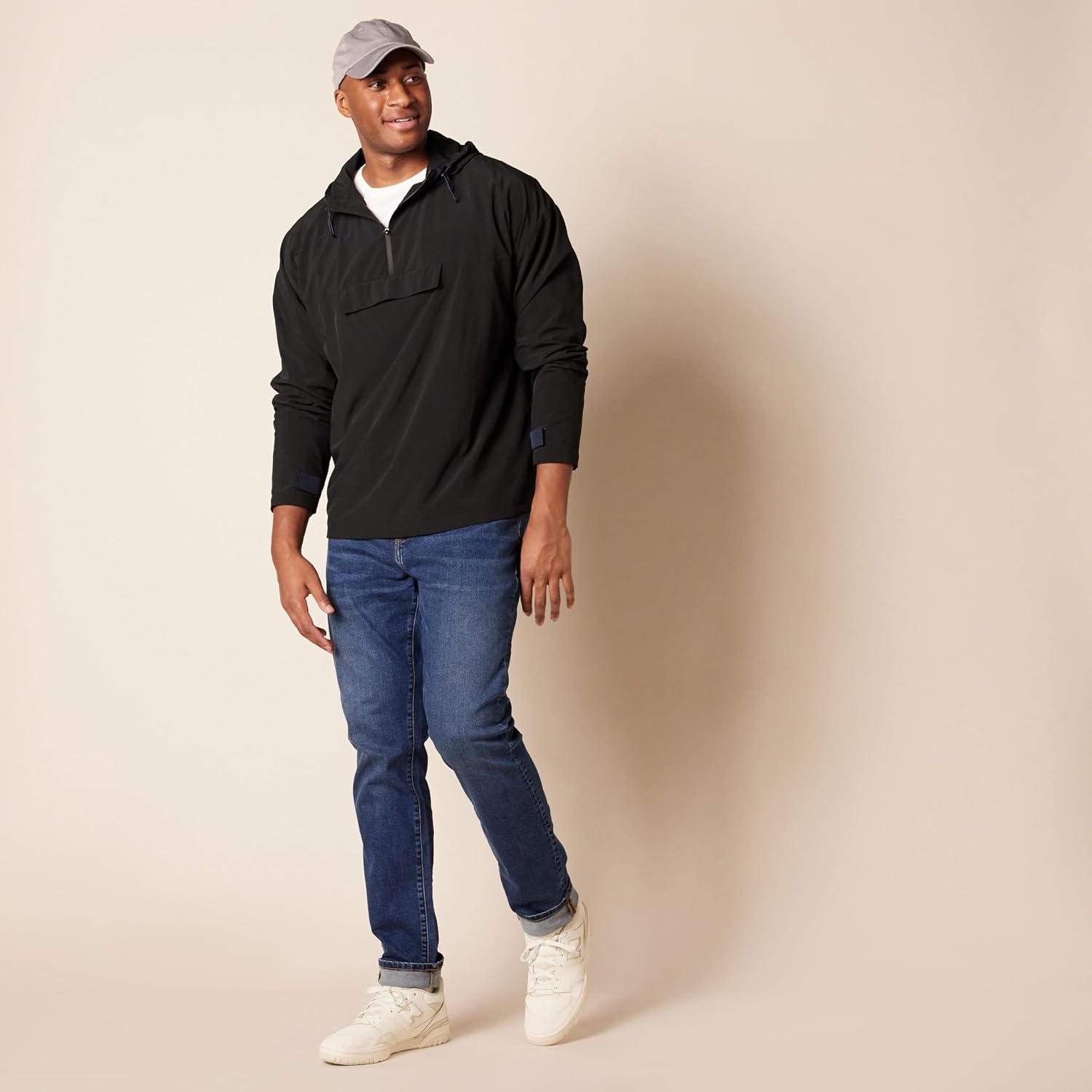 Thumbnail 6 de Amazon Essentials Men's Comfort Stretch Slim-Fit Jeans (Discontinued Colours)
