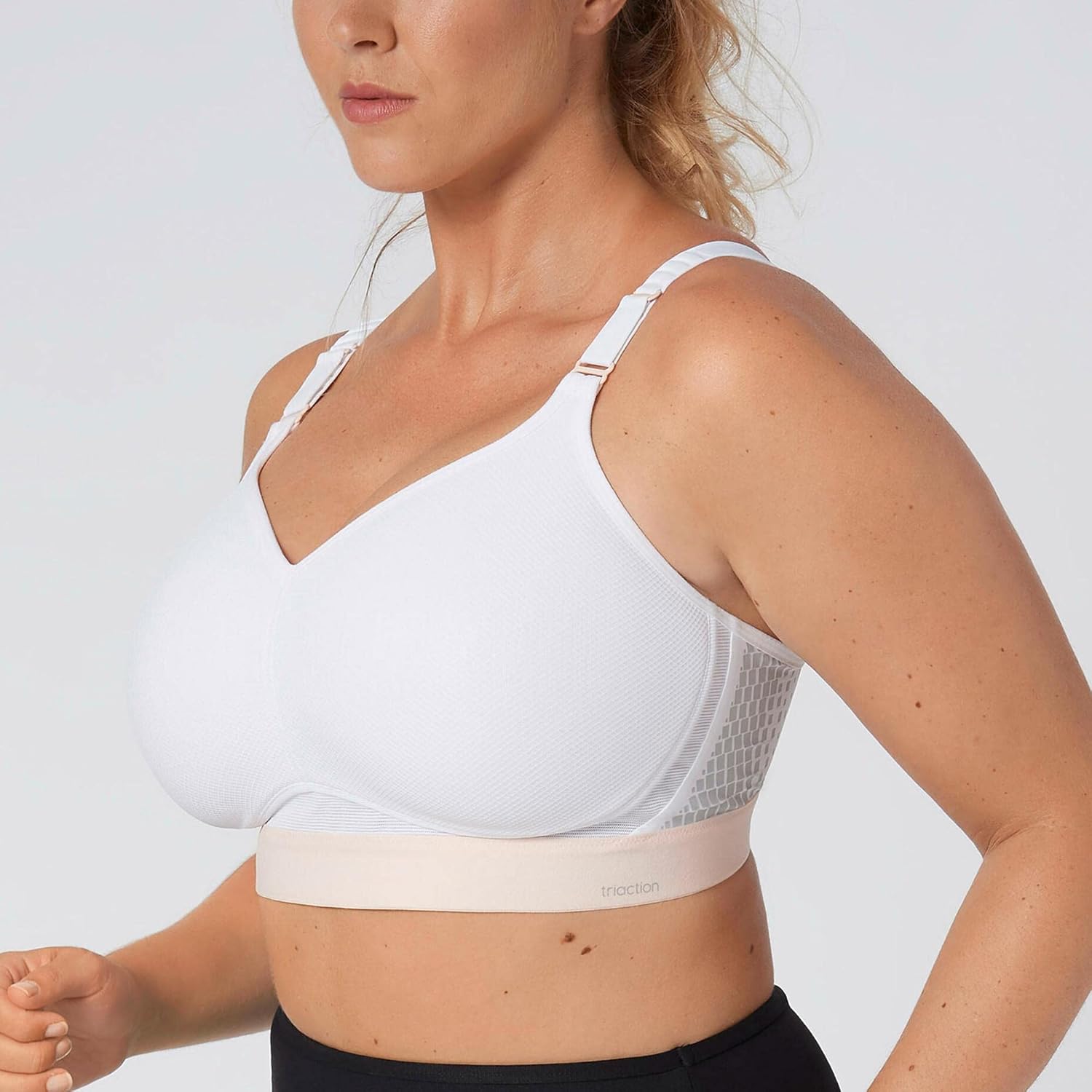Thumbnail 4 de Triaction Hybrid Lite P – Sport BH von BH (bügelloser, Spacer Cup, LYCRA)