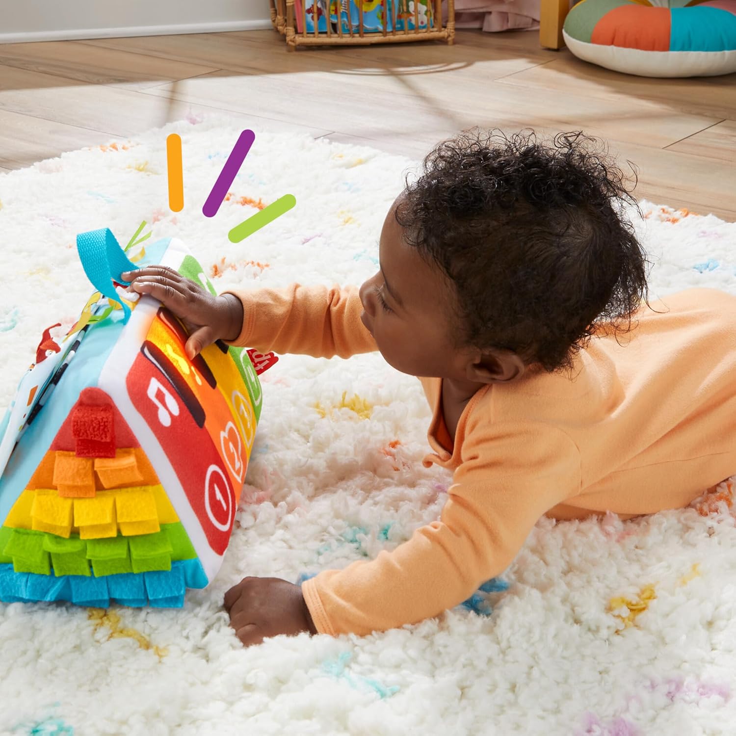 Detalle 2 de Fisher-Price Kick & Play Piano: peluche interactivo para bebés 🎹