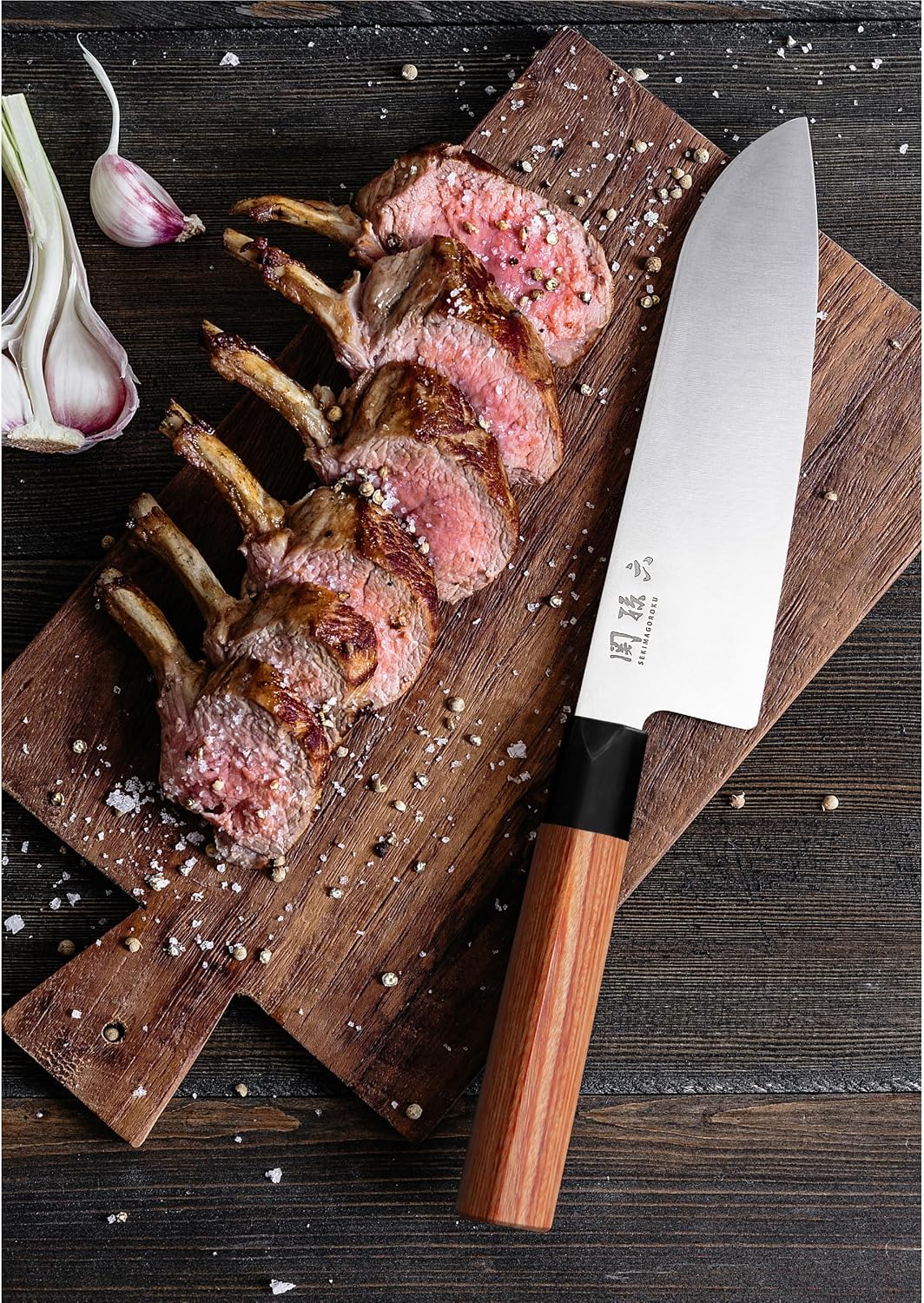 Detalle de KAI Seki Magoroku Redwood Cuchillo Santoku 17 cm 🍴