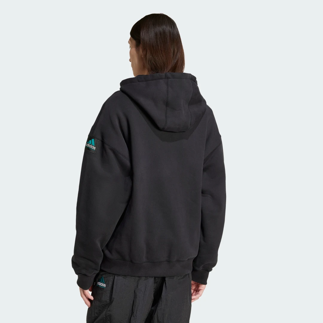 Detalle 2 de adidas Chaqueta con capucha EQT Fleece en negro