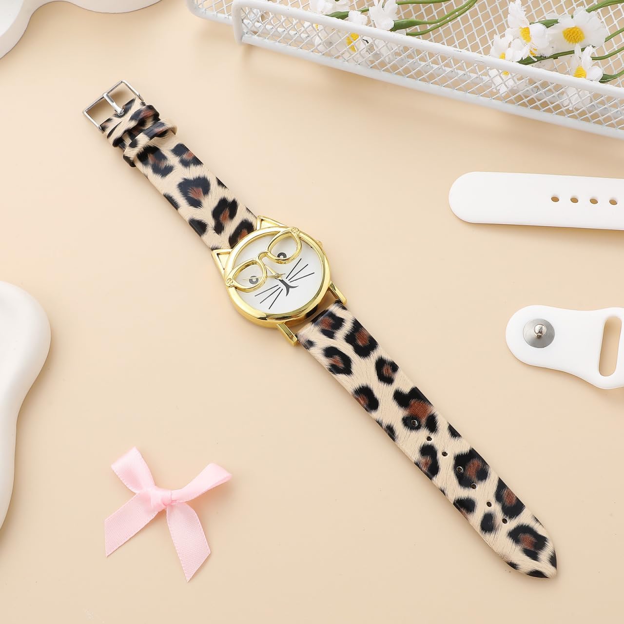 Detalle de Hemobllo Damen-Armbanduhr mit Katzen- und Leopardenmotiv – Quarz-Uhr im Kawaii-Stil
