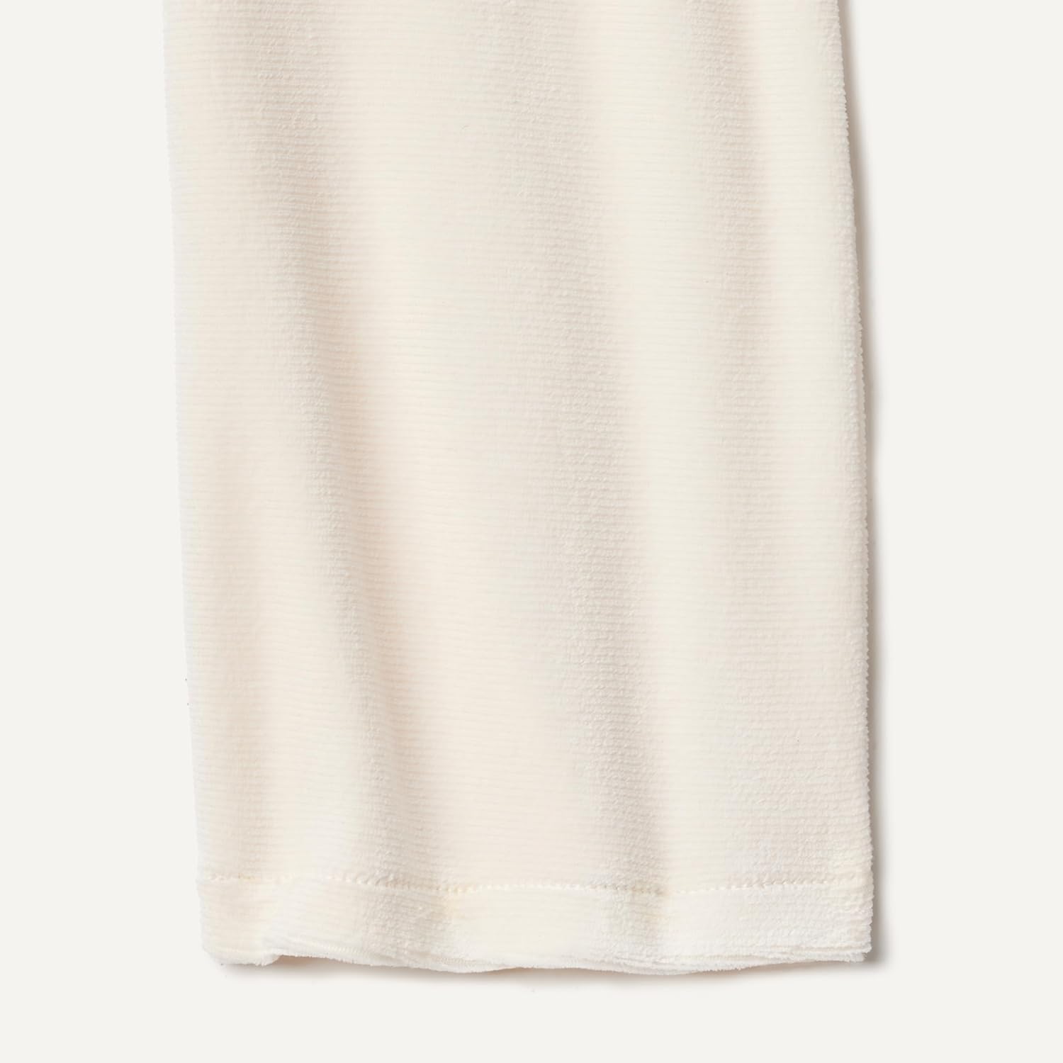 Thumbnail 3 de Amazon Essentials x Sofia Grainge Toddlers & Baby Girls’ corduroy velour set