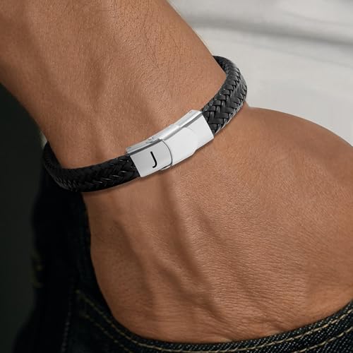 Detalle 2 de SAMINO Cuero Negro 26 Letras: Pulseras para Hombre con Anillo Magnético en Acero Inoxidable