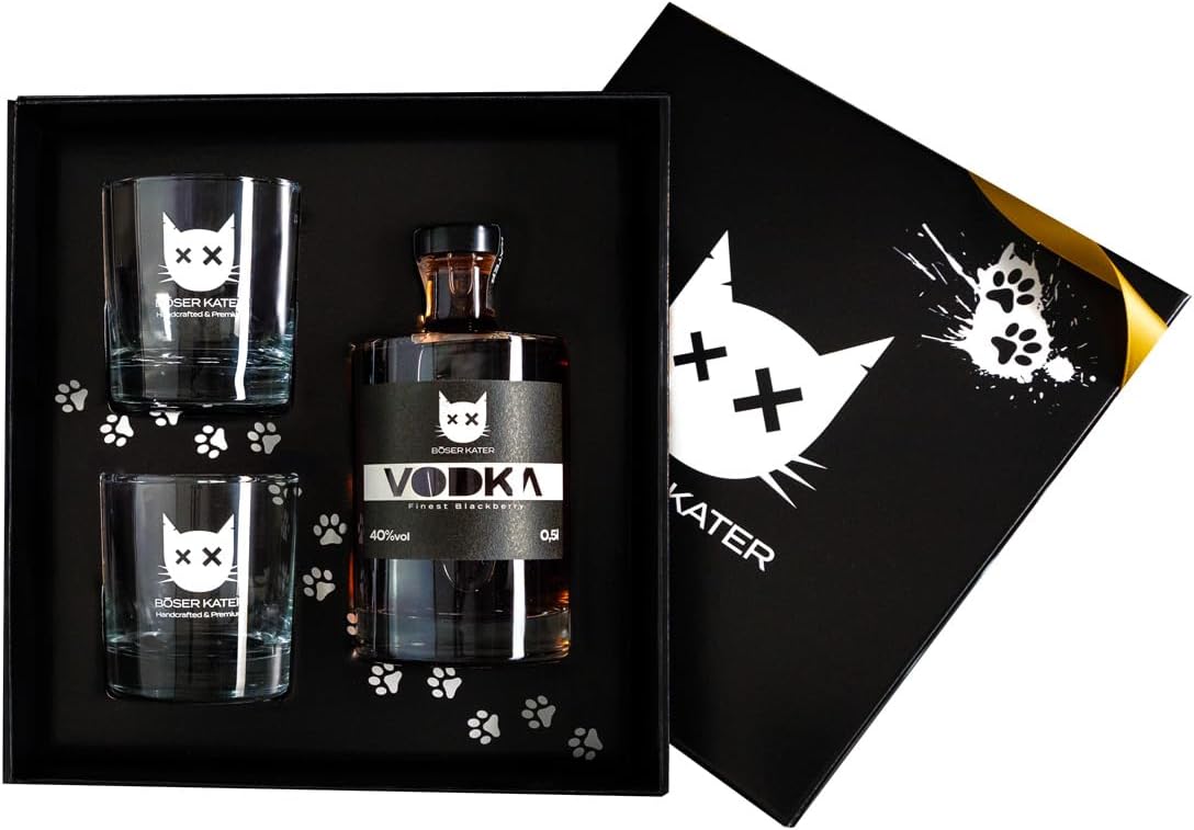 Detalle 1 de BÖSER KATER Blackberry Vodka 0,5 l