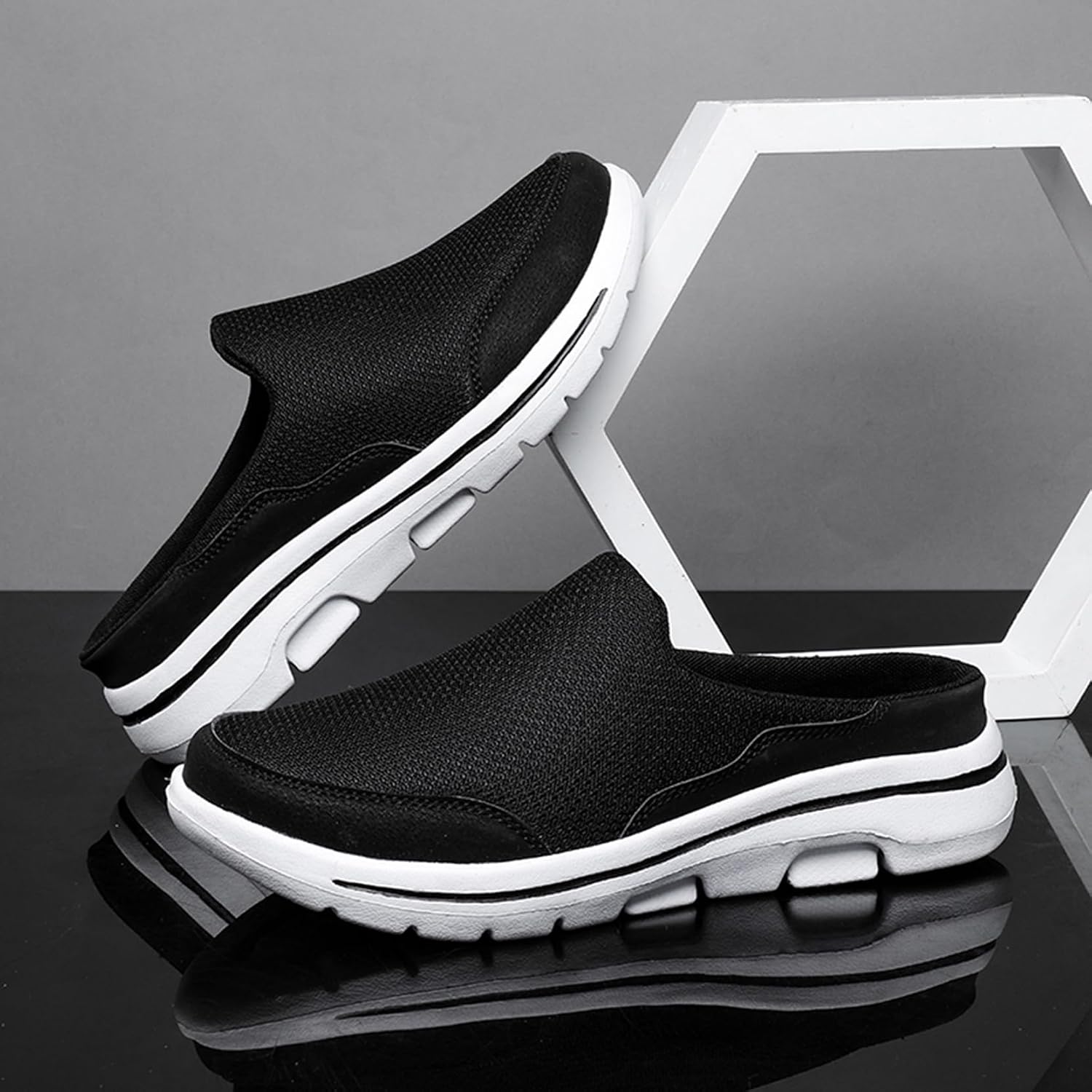 Detalle 2 de SMajong Slip on Mules: Breathable Knit Garden Slippers for Indoor and Outdoor Use