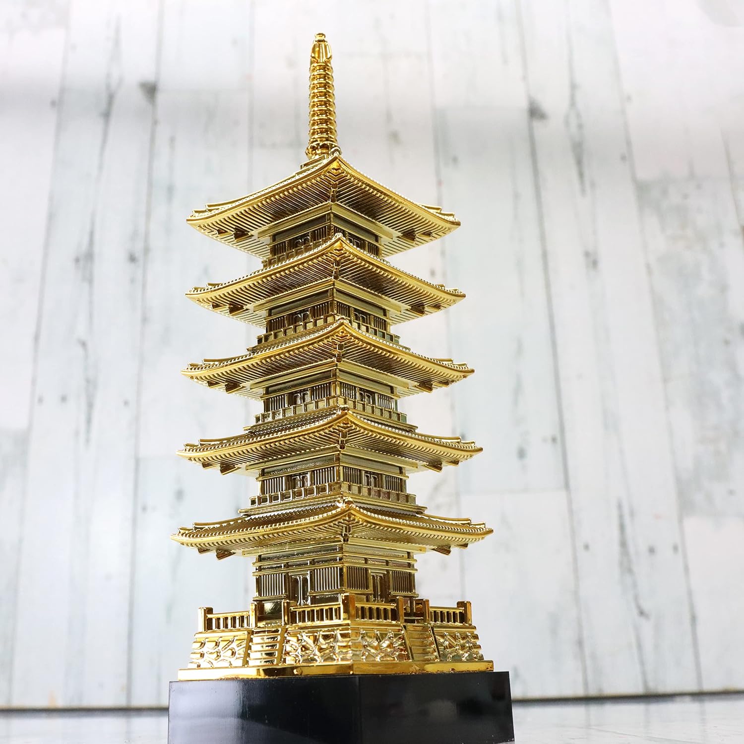 Thumbnail 3 de キャッスルエンタープライズ 日本製 五重塔フィギュア（桜）全長17cm