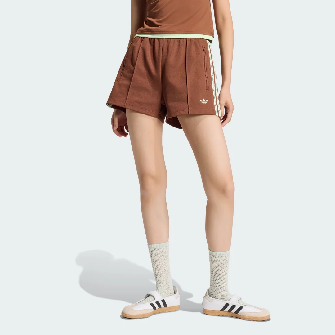 Detalle de Pantalón corto Adidas Originals Summer Glow – color Marrón