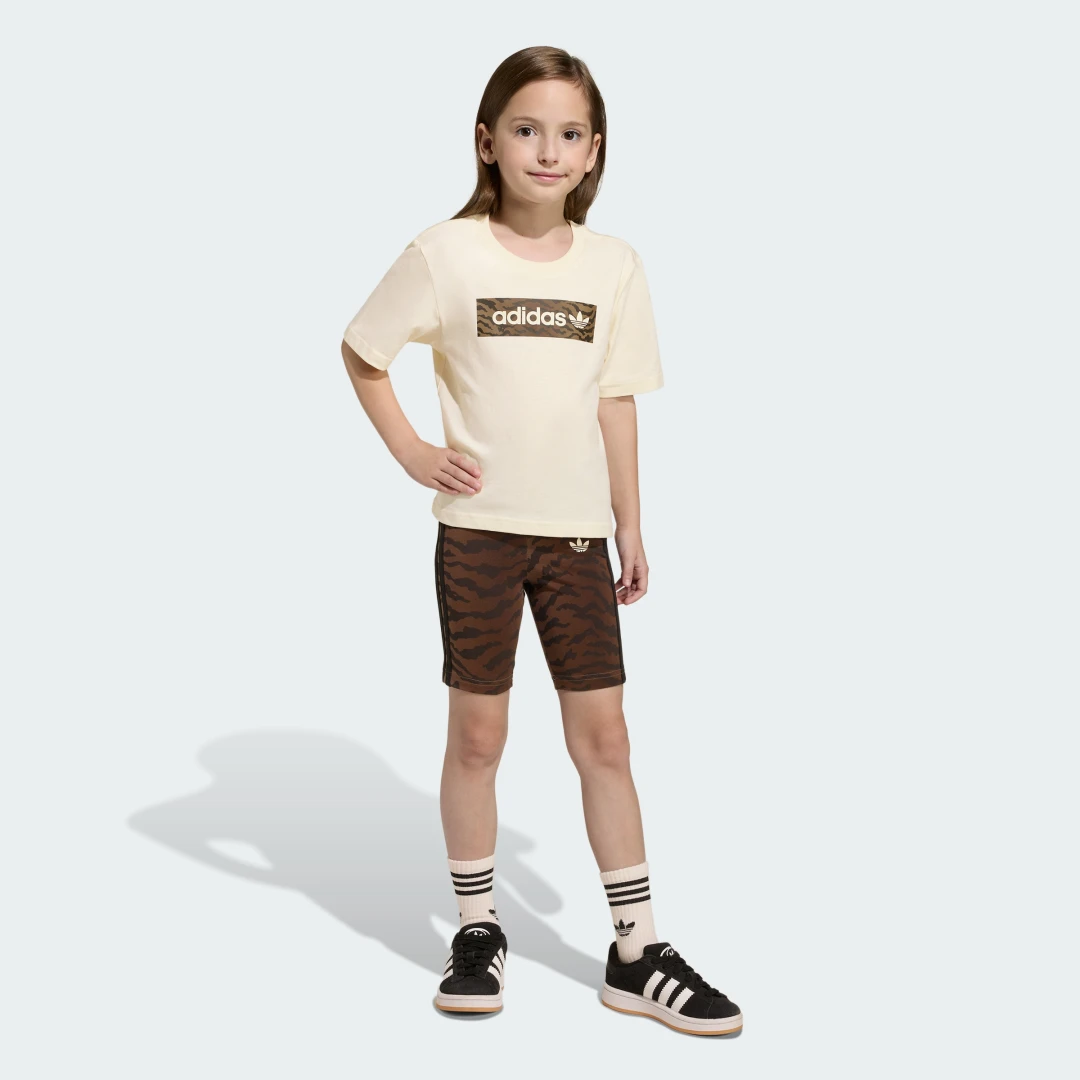 Imagen de Conjunto de Camiseta y Pantalón Corto AOP Cycling de Adidas en OfertitasTOP