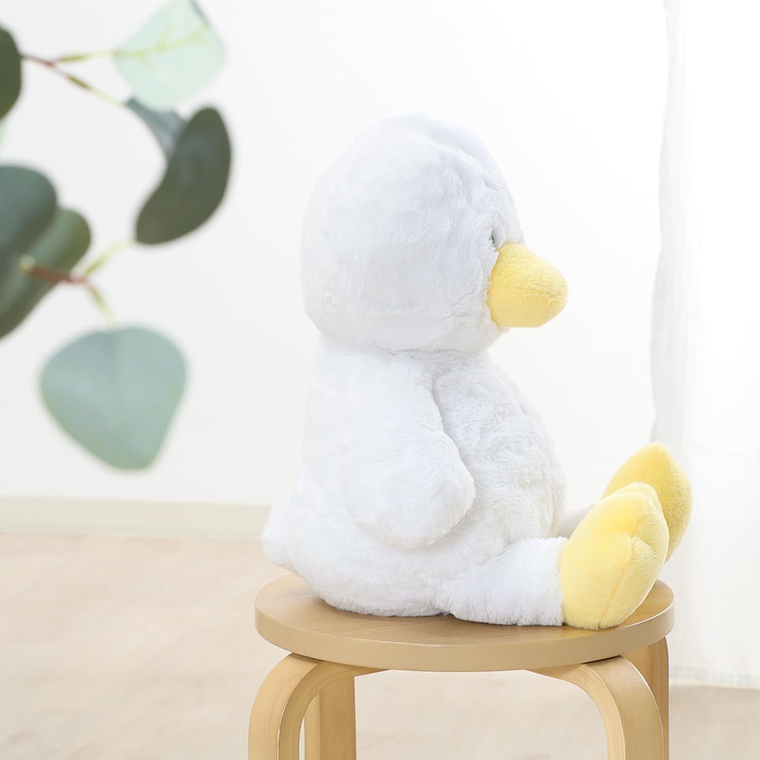 Detalle de 不二貿易 18723 あひるのぬいぐるみ 35cm ポリエステル製 ふんわり柔らかな手触り