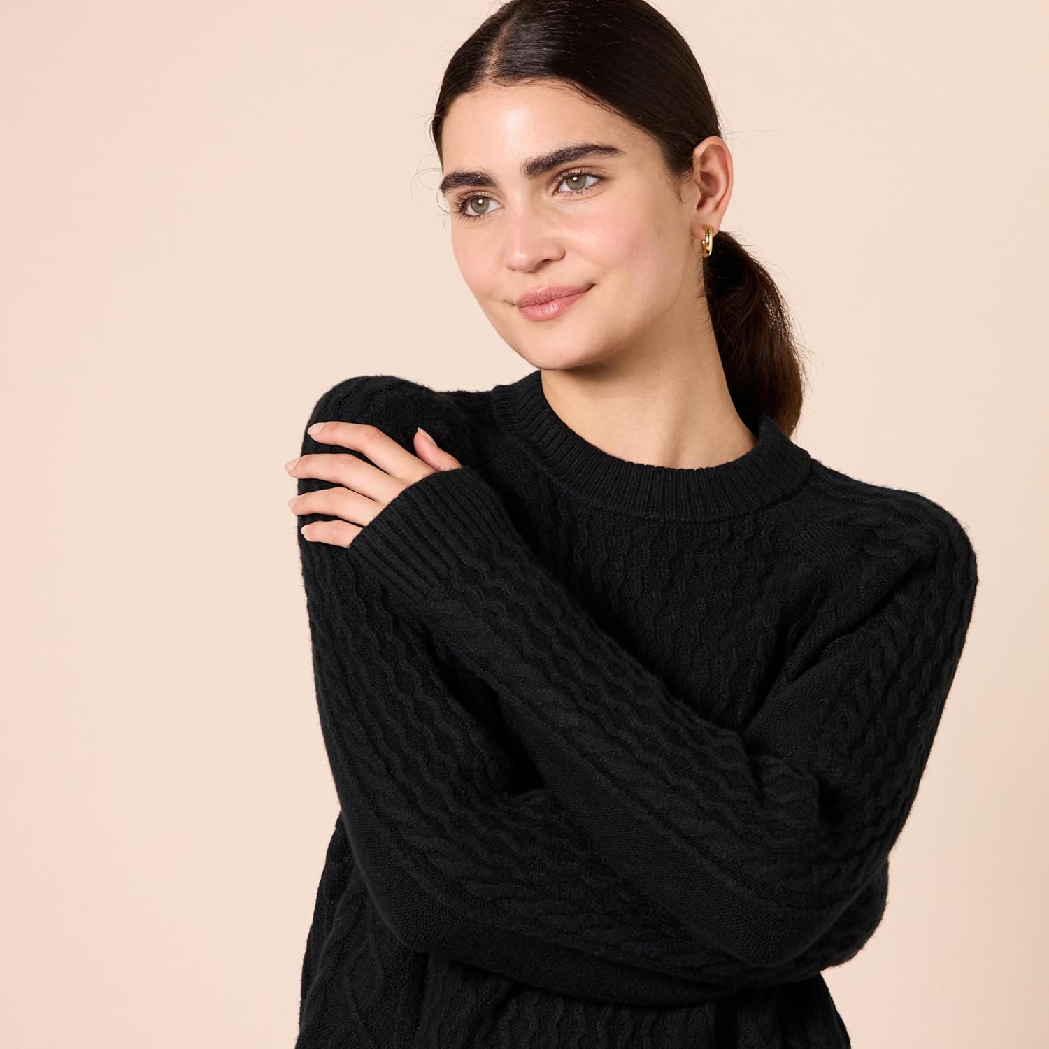 Thumbnail 4 de Damen Pullover mit Zopfmuster von Amazon Essentials – runder Halsausschnitt für kühles Wetter