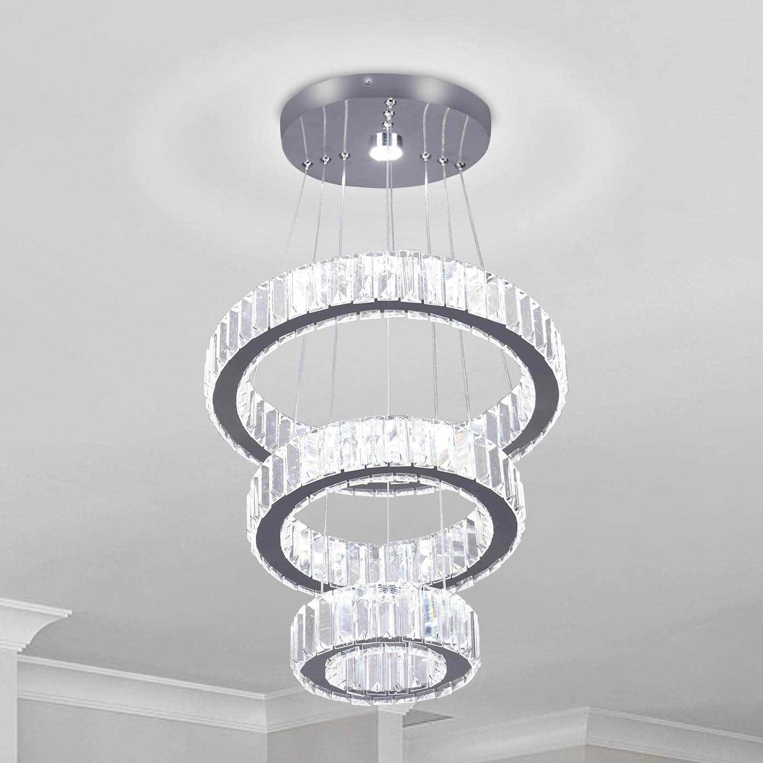 Detalle de YPQXYHDA Adjustable 3 Ring Crystal Pendant Light – Dimmable LED Chandelier with Remote