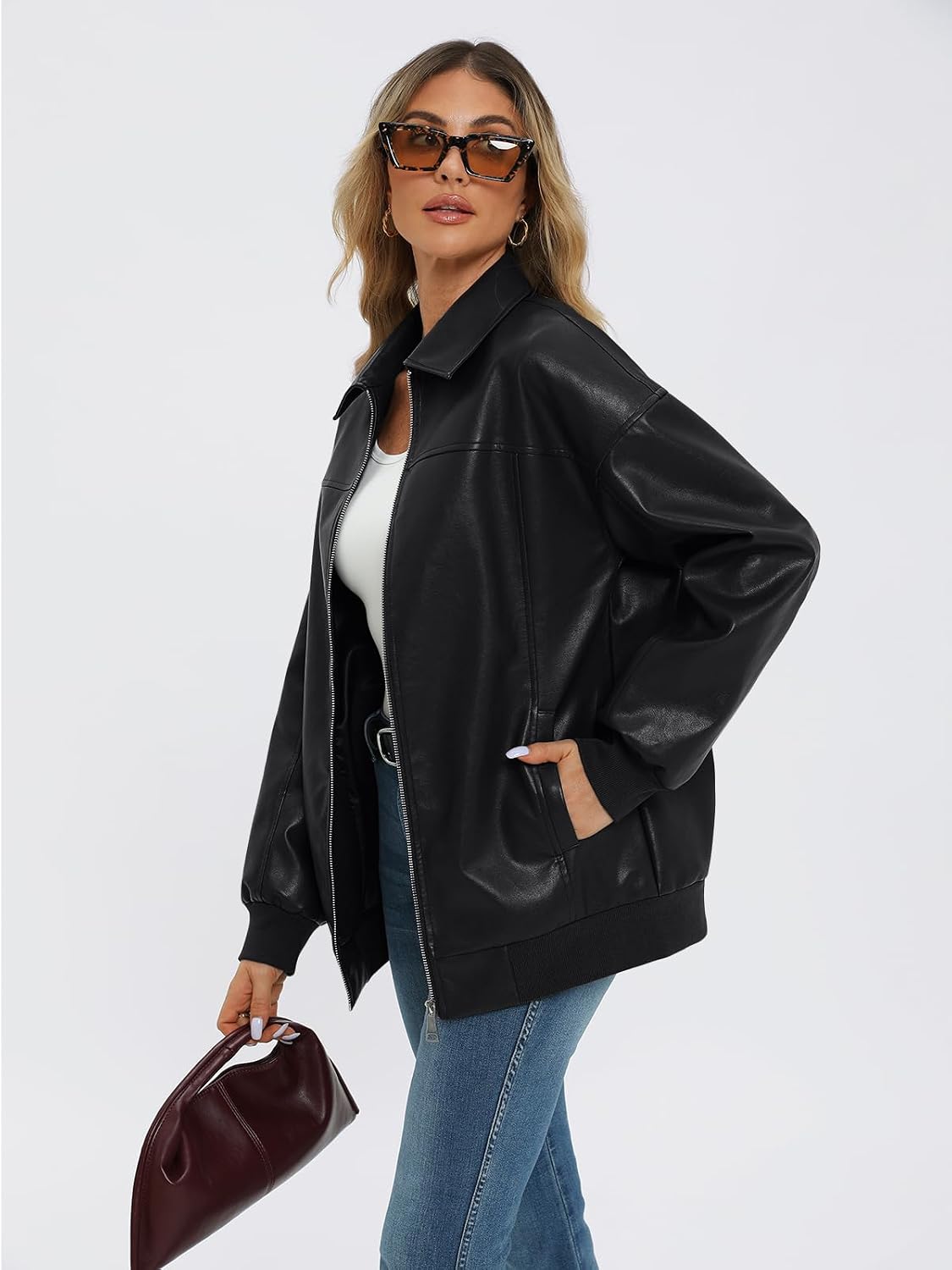 Detalle de AUTOMET Faux Leather Bomber Jacket