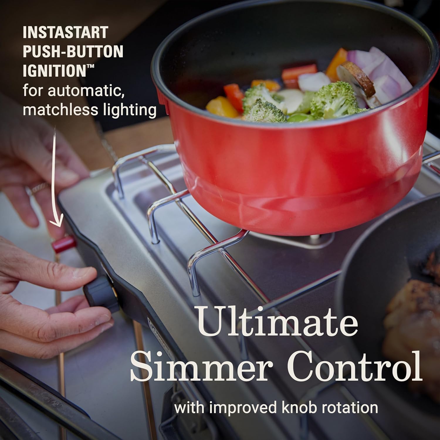 Detalle 2 de Coleman Triton+ 2-Burner Propane Camping Stove with InstaStart Ignition