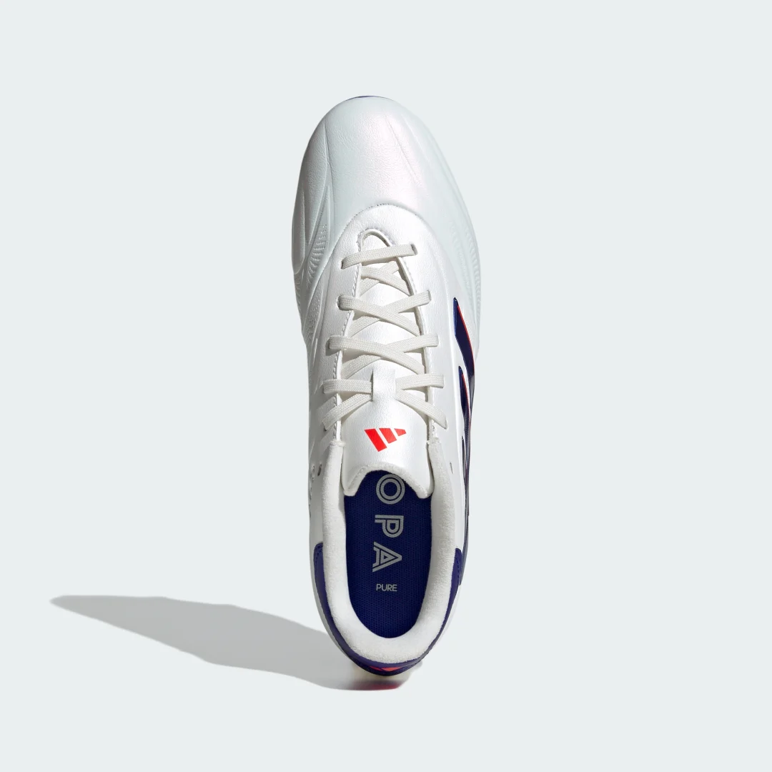 Detalle de Bota de fútbol Copa Pure 2 League para césped natural seco de Adidas