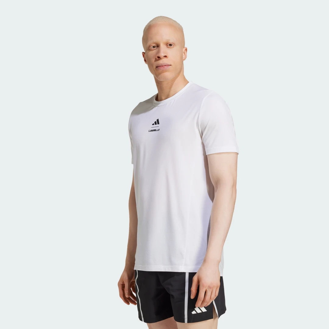 Detalle de Camiseta estampada Les Mills de Adidas – color Blanco