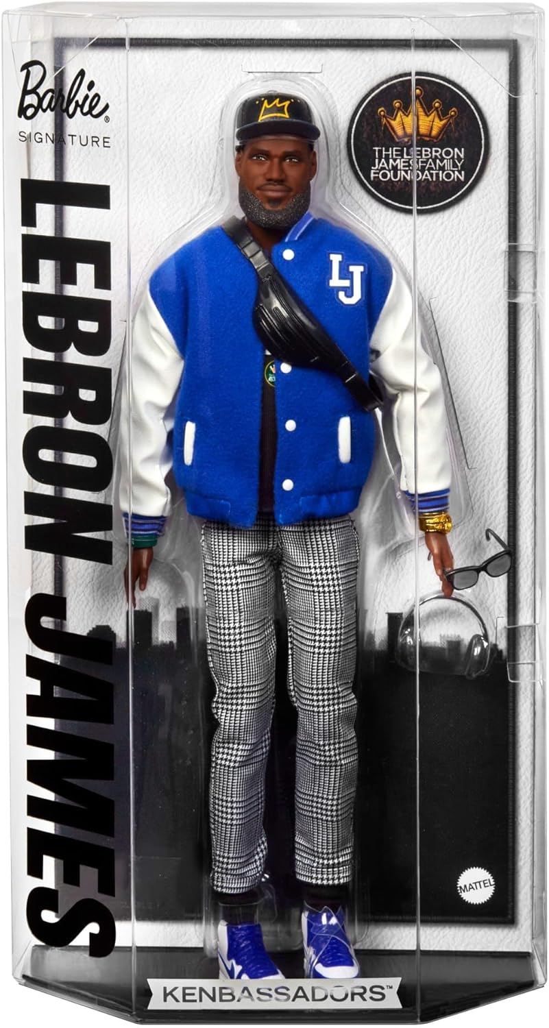 Thumbnail 6 de Barbie Kenbassadors LeBron James HRM33 – poupée Ken signature avec bombeur et accessoires