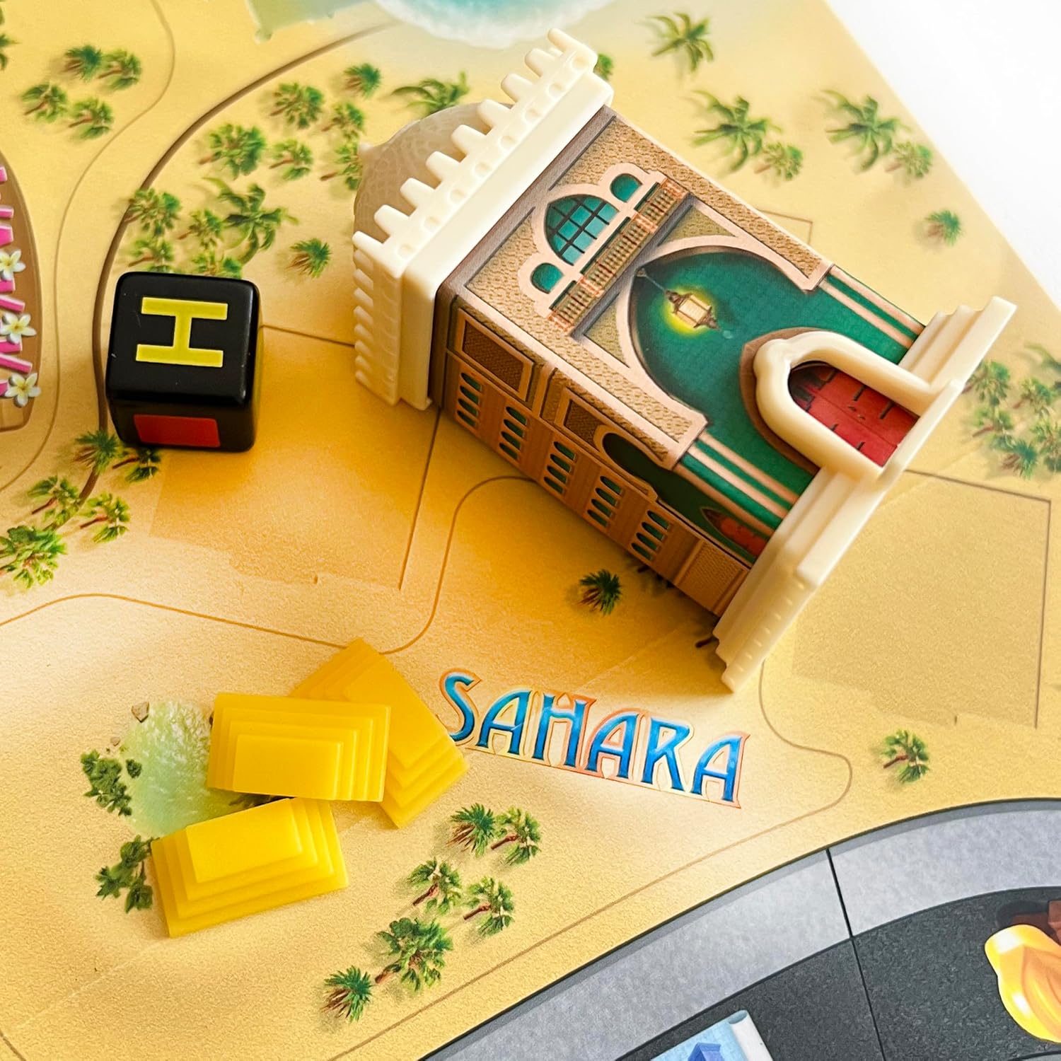 Thumbnail 3 de Hotel – Gioco da Tavolo Asmodee (Edizione 2024, Italiano) | 2–4 Giocatori, 40 min, 8+