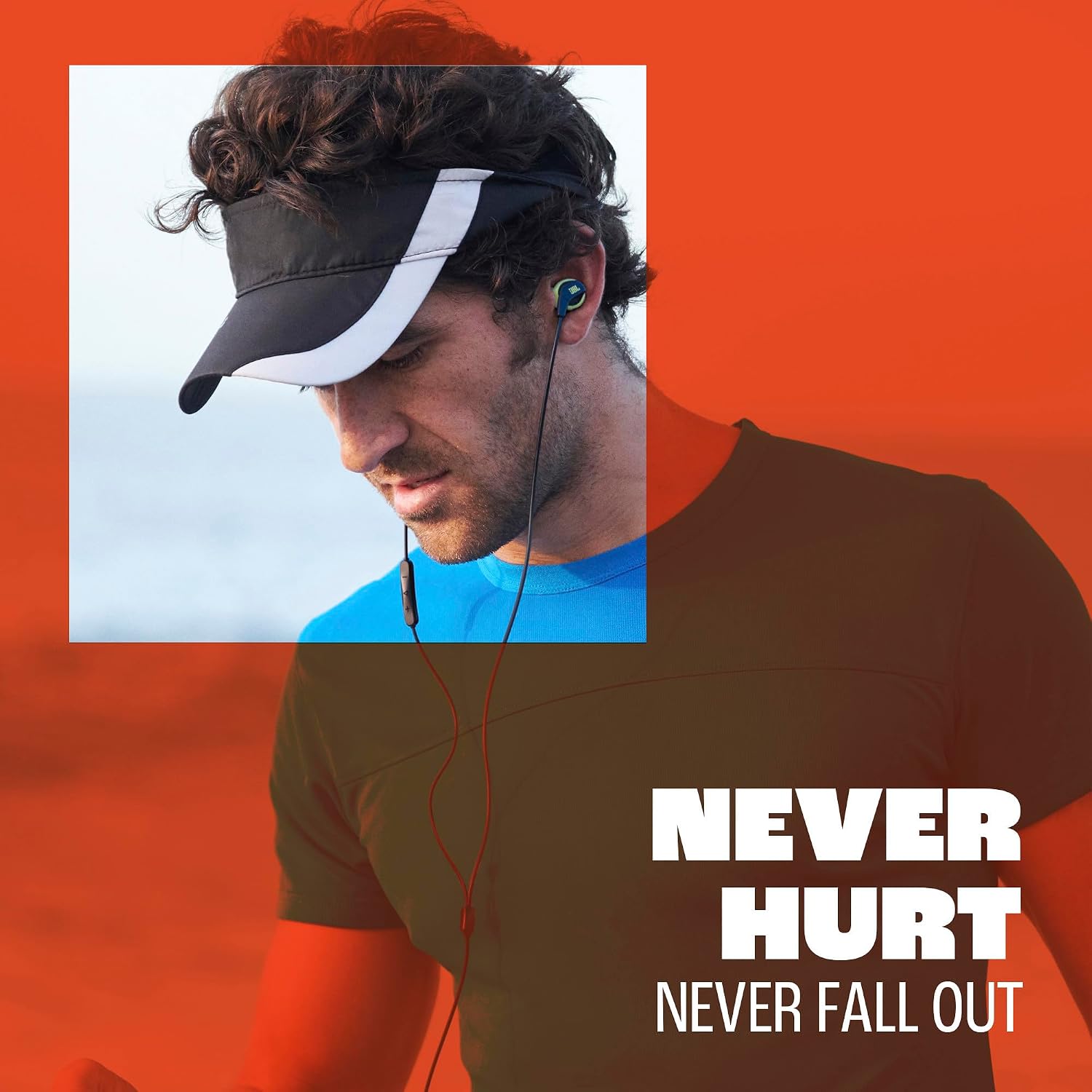 Detalle 2 de JBL in-ear sport headphones USB-C