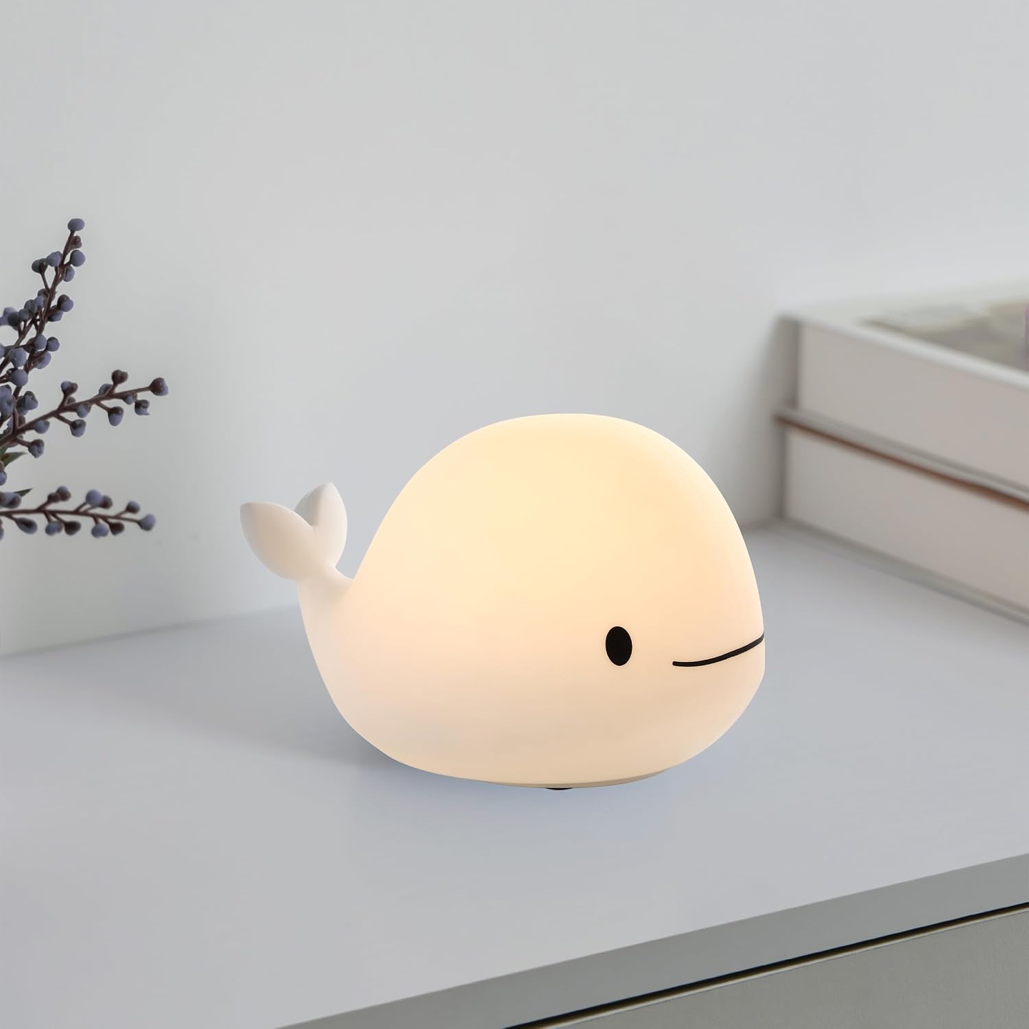Detalle de Eglo Veilleuse tactile LED baleine Castellino — lampe de chevet sans fil pour chambre enfant