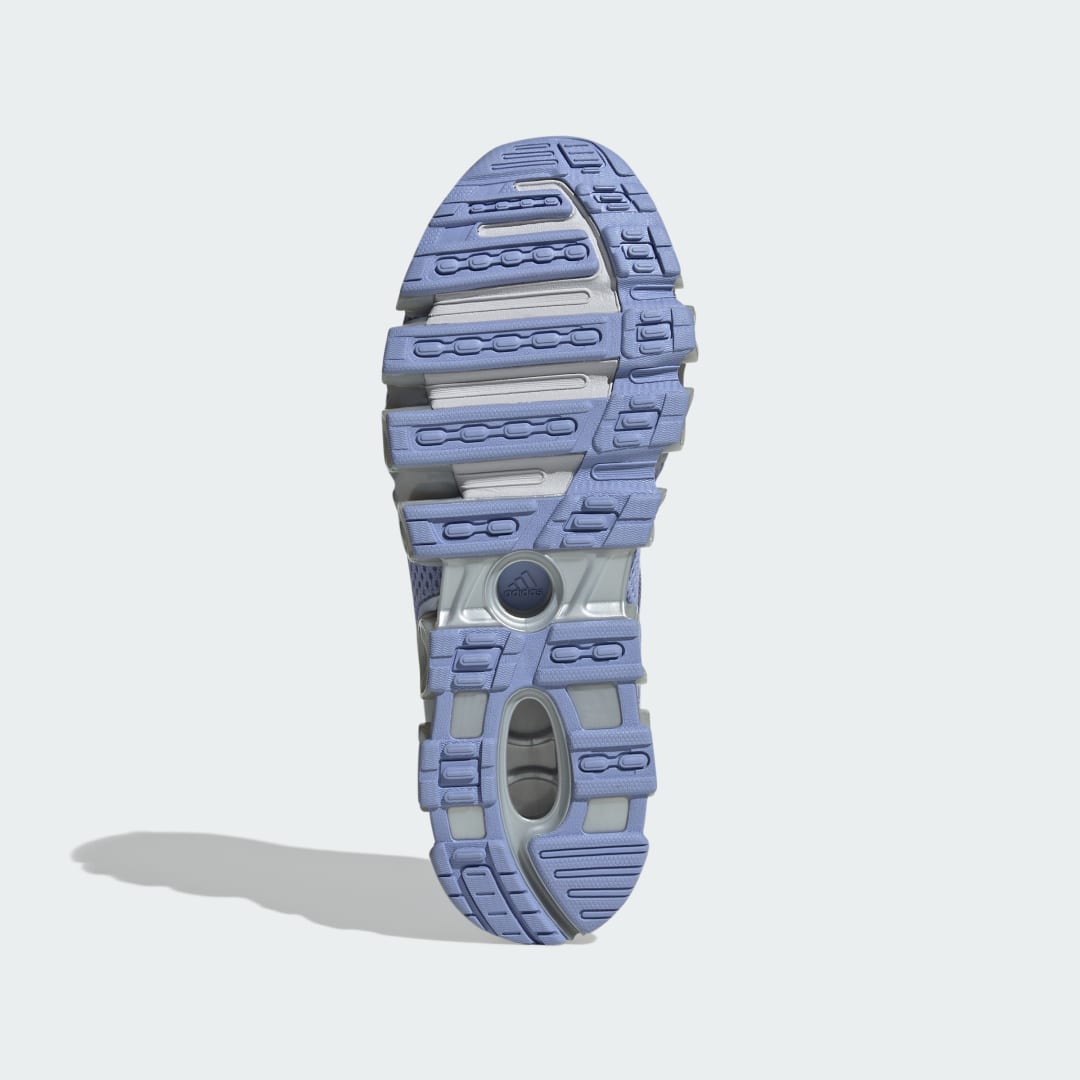 Detalle de Zapatilla Mega Ghostride de Adidas: comodidad y estilo en color Azul