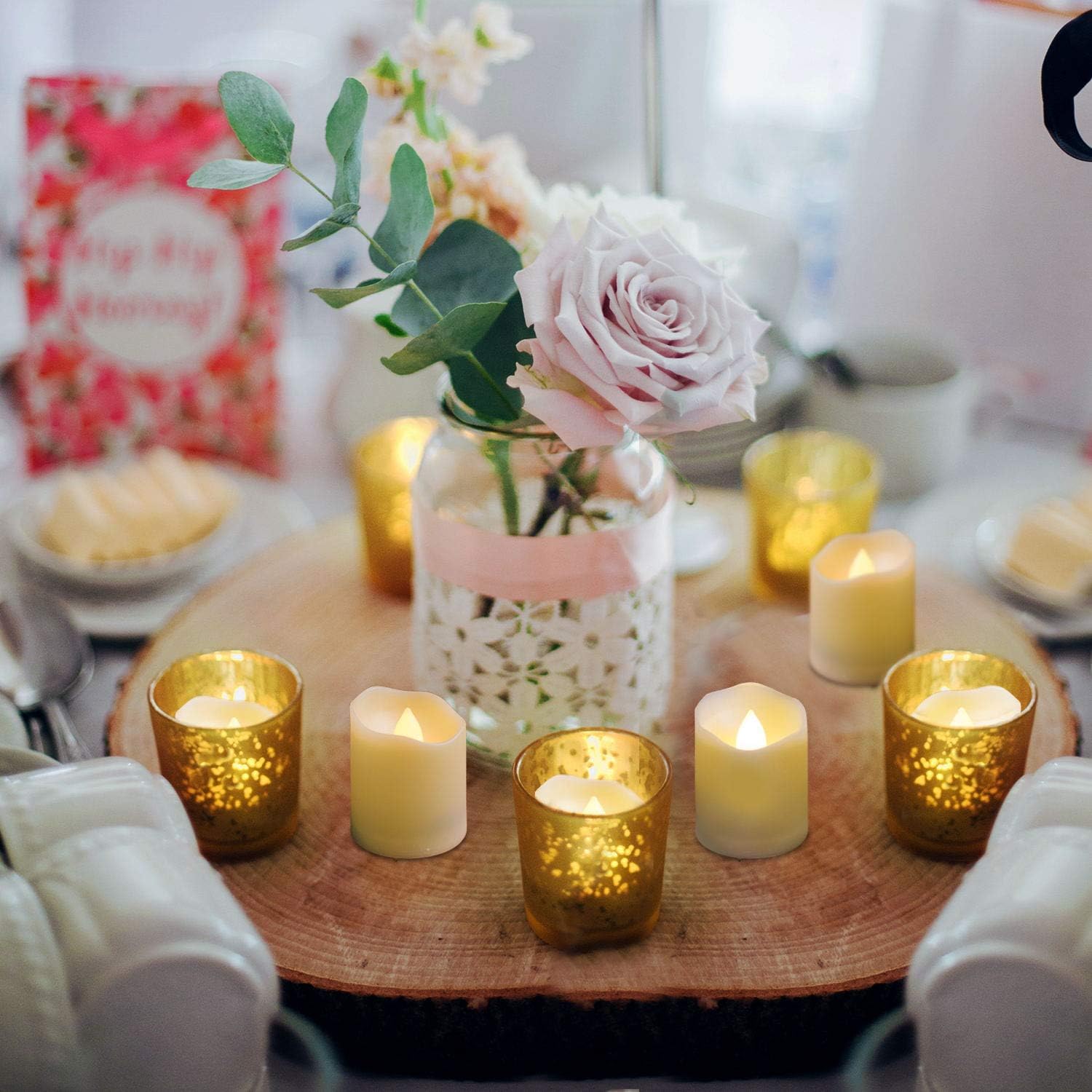 Detalle de Rechargeable LED tealights with remote, 6-pack
