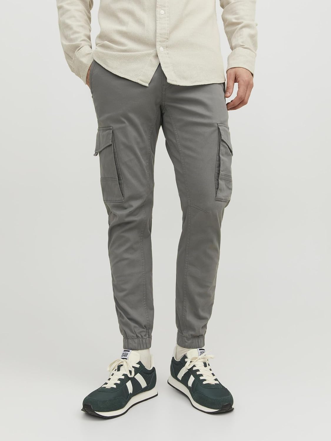 Detalle 2 de JACK & JONES Herren Cargo-Hose Slim Fit (Low Rise) aus Baumwollmix