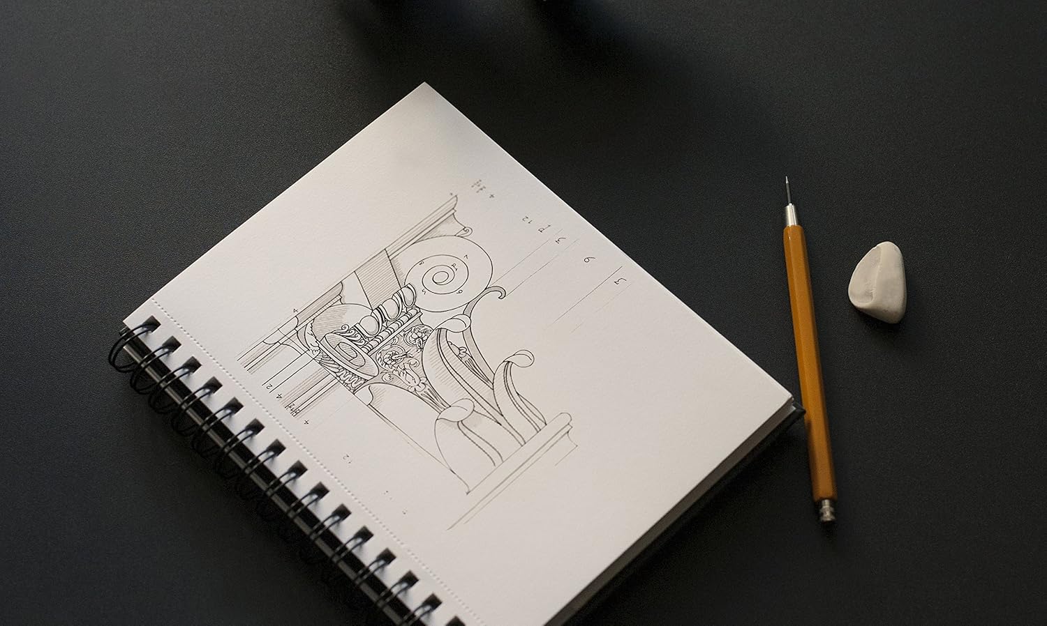 Detalle de Clairefontaine 96606C Blocco Spiralato Carta Sketch A5 – 5 blocchi, 90 g, grana fine, fogli staccabili