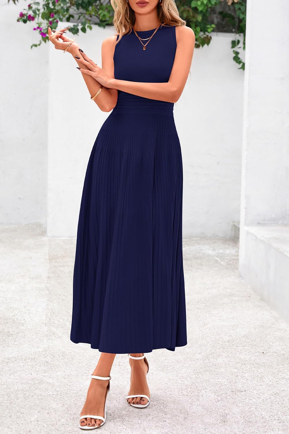 Thumbnail 3 de PRETTYGARDEN Sleeveless Pleated Midi Dress – Spring/Summer 2026