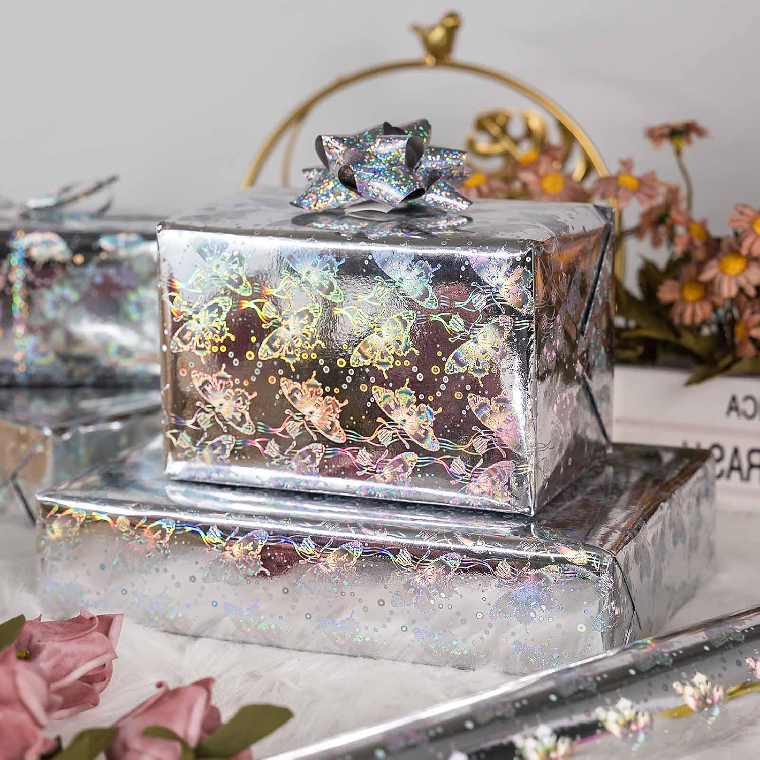 Detalle de Wikadlik Silver Holographic Wrapping Paper
