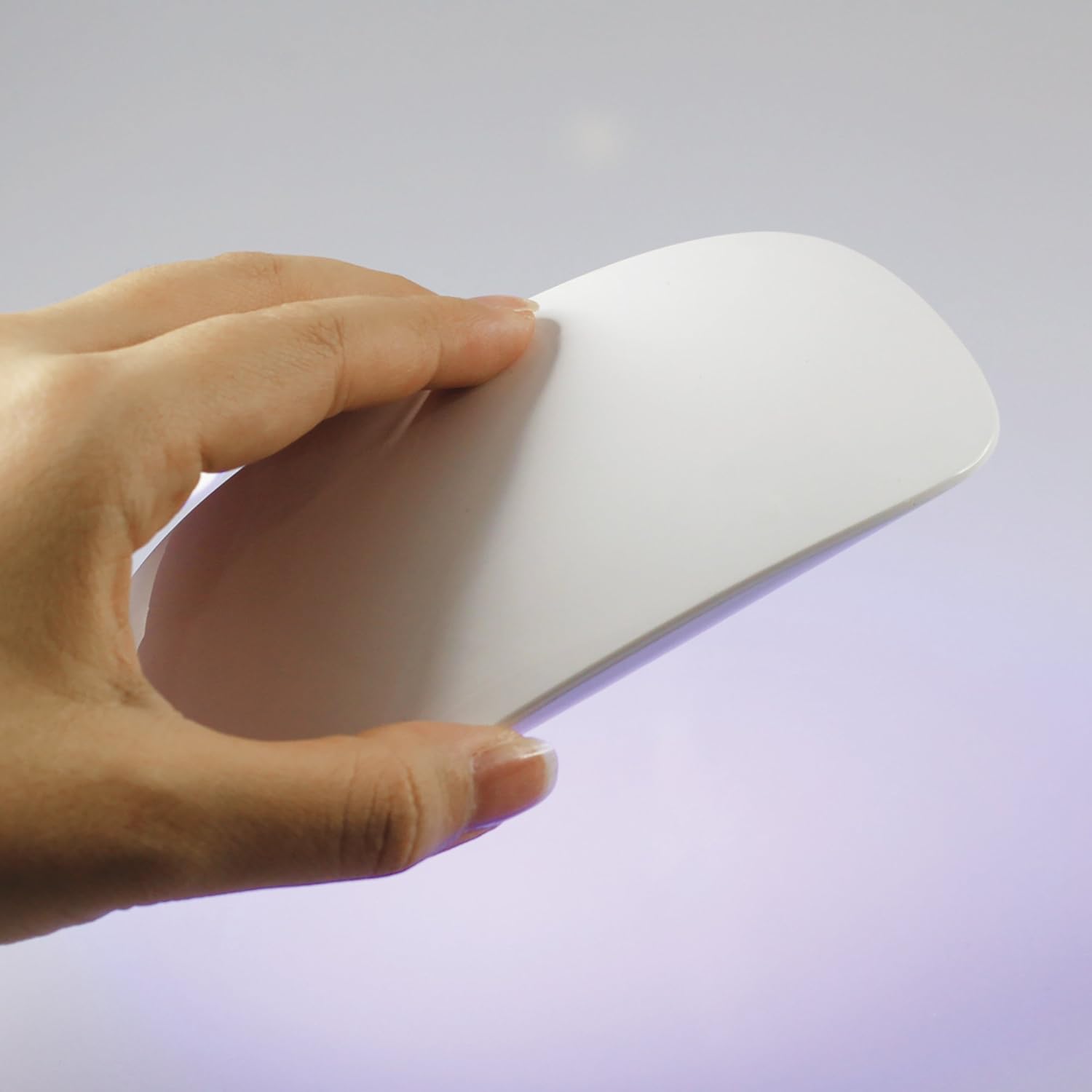 Detalle 1 de パジコ UV-LEDハンディライト3 403284 レジン用ライト、折りたたみスタンド・45秒/60秒タイマー付き