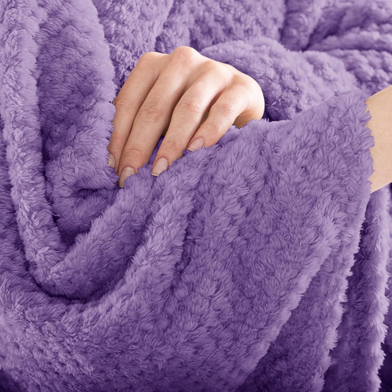 Thumbnail 5 de DecoKing Couverture Polaire 150 x 200 cm – Plaid Doux en Microfibre, Style Scandinave Violet