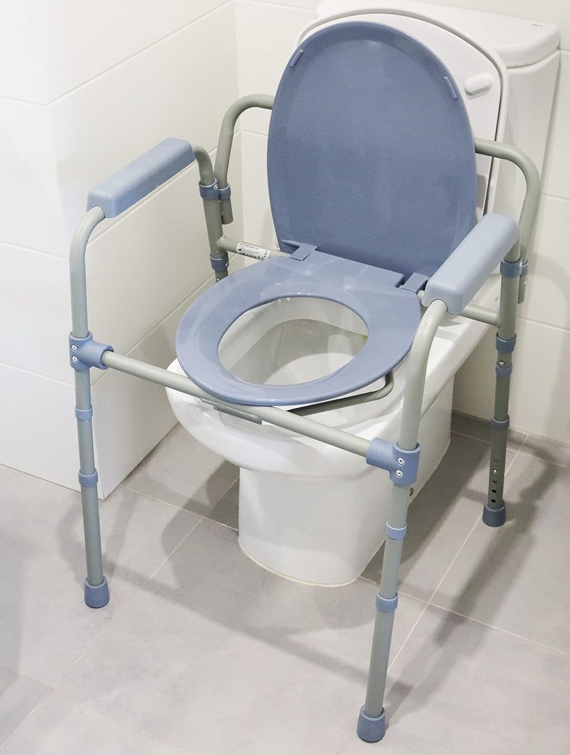 Detalle 2 de PEPE Mobility – stalowe krzesło toaletowe 3 w 1, szare, z regulacją wysokości