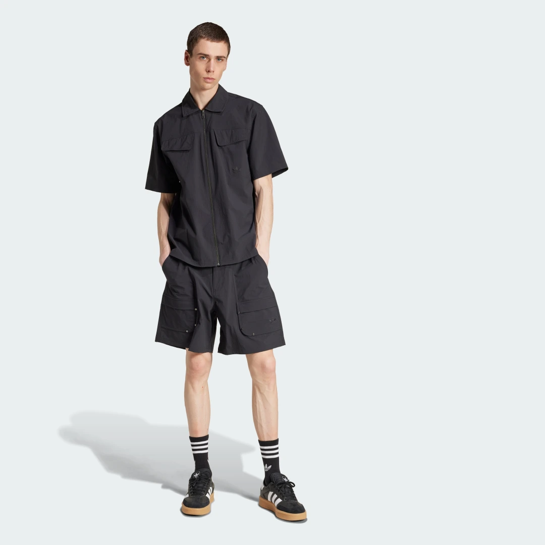 Detalle de adidas Premium Essentials Pantalón corto Negro 30 días