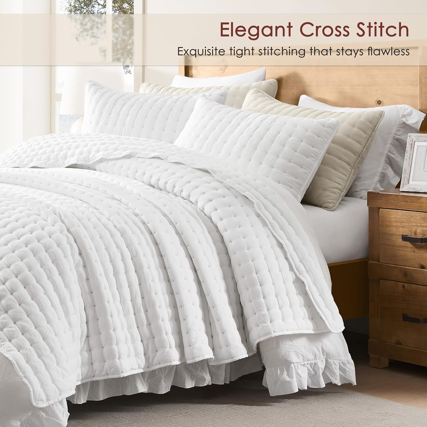 Thumbnail 2 de WDCOZY White King Size Quilt Bedding Set — 3-Piece Lightweight Comforter with Shams