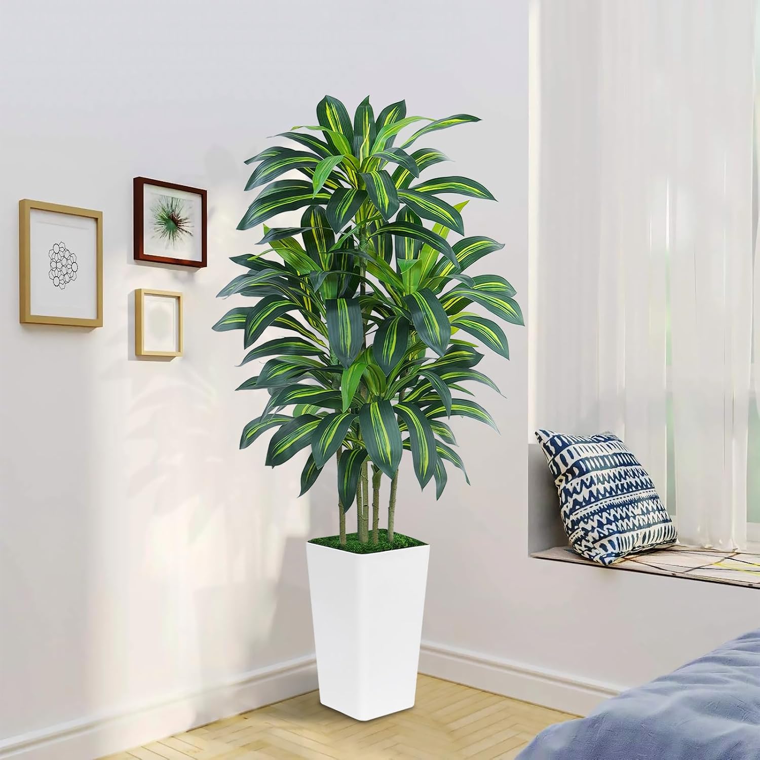 Detalle 2 de Keeplush artificial dracaena tree, 6FT