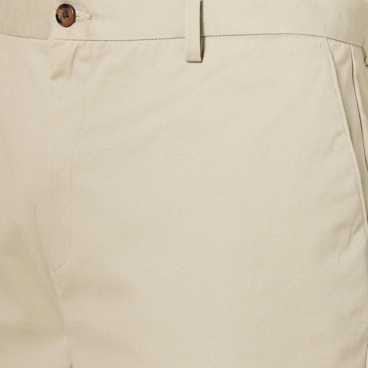 Thumbnail 5 de Amazon Essentials Men's Classic-Fit Wrinkle-Resistant Flat-Front Chino Trousers (Big & Tall)