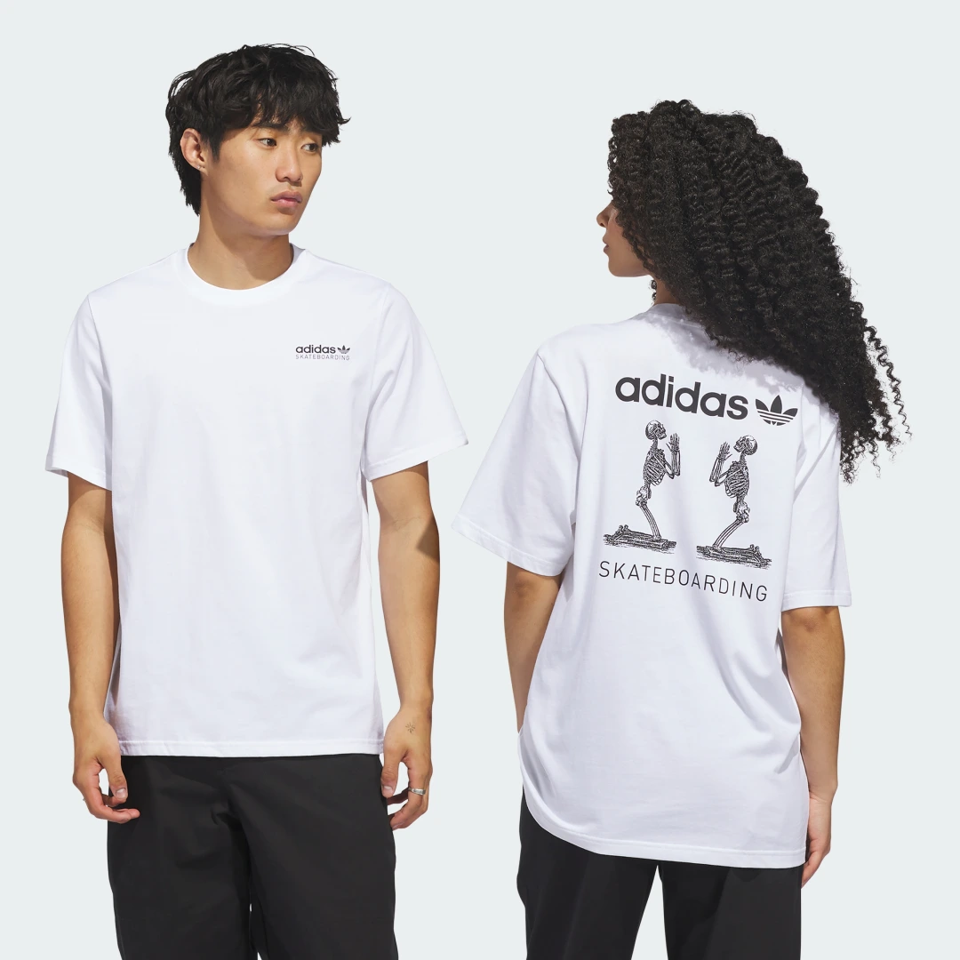 Detalle de Camiseta Skateboarding Skeletons de Adidas – color Blanco