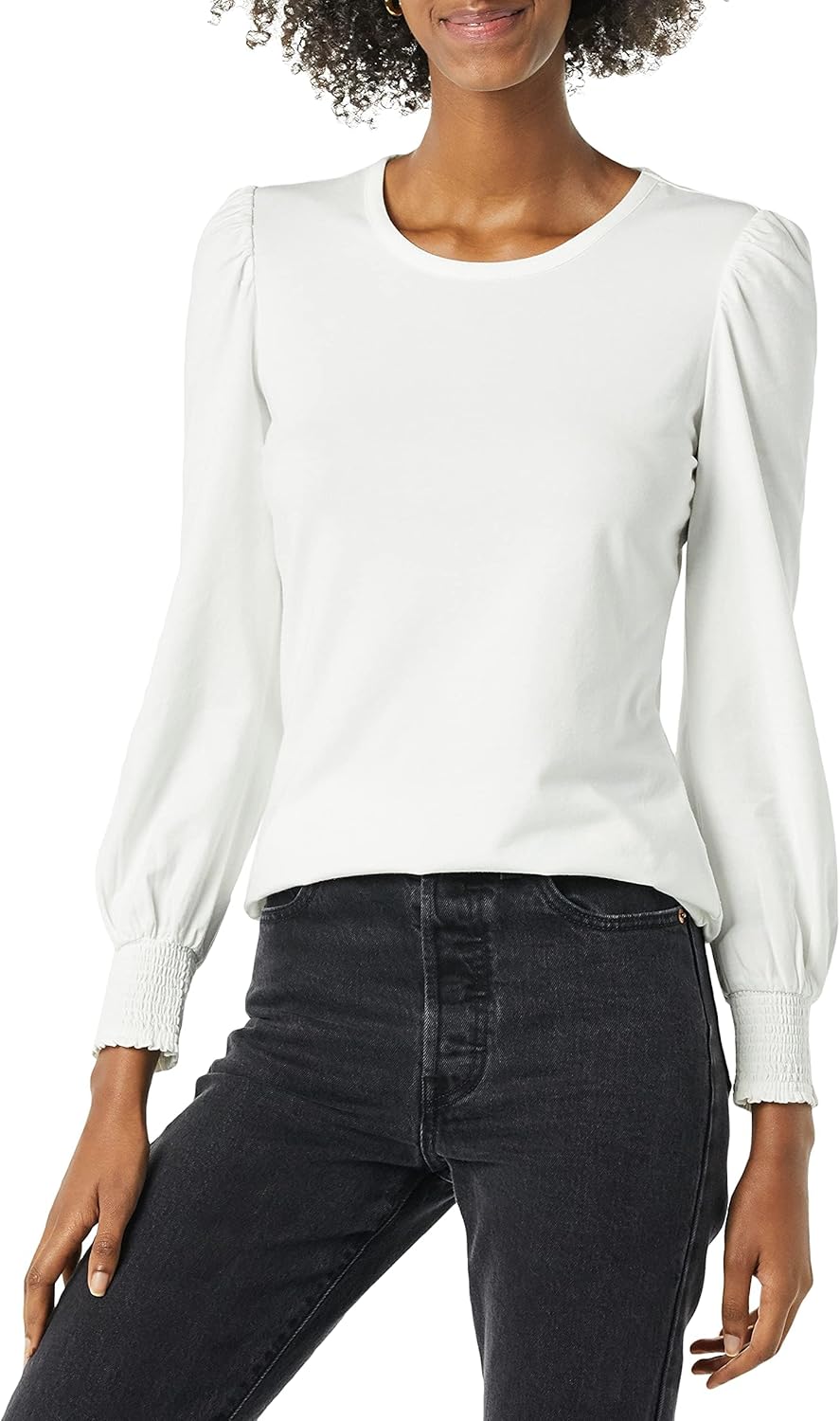 Thumbnail 6 de Amazon Essentials Women's Long-Sleeve Crewneck Smocked Cuff T-Shirt