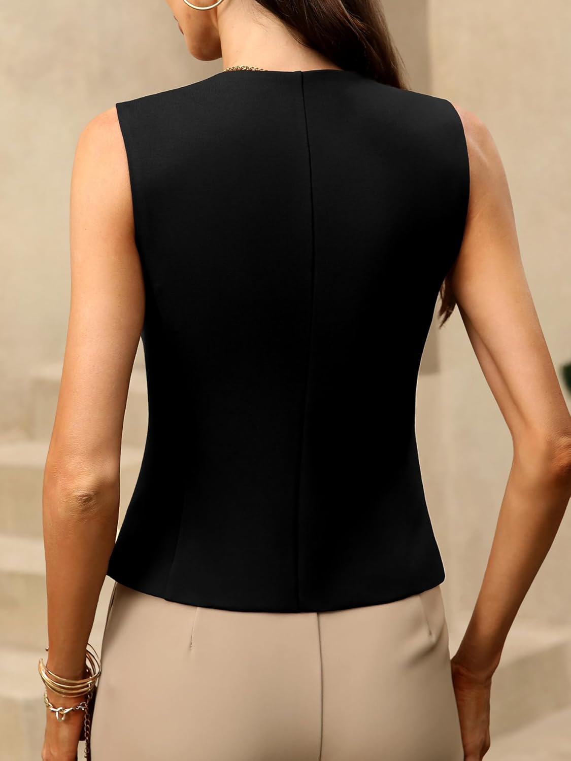 Thumbnail 2 de Elleven High Stretchy V-Neck Sleeveless Button-Down Vest Top for Women