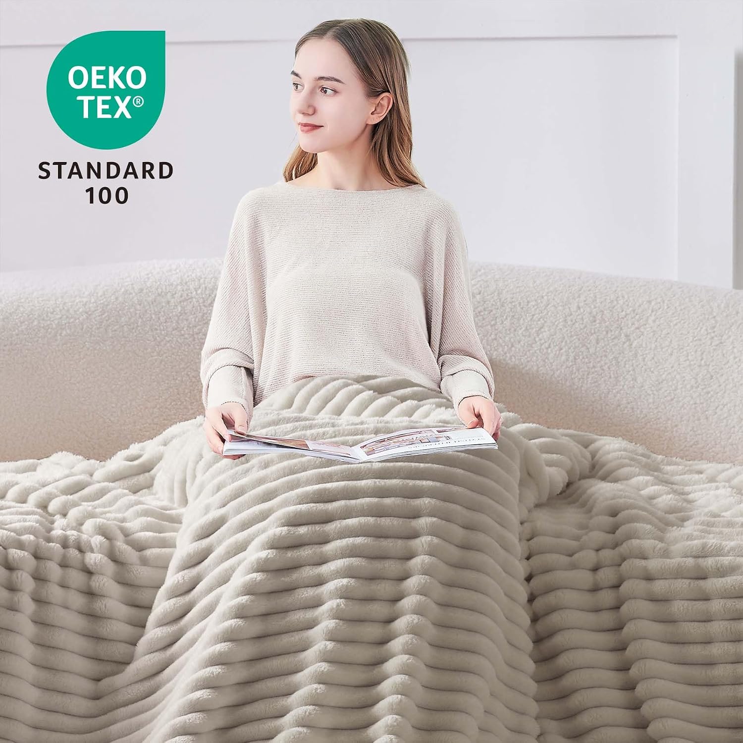 Detalle 2 de BEDELITE Kuscheldecke 150x200 Beige