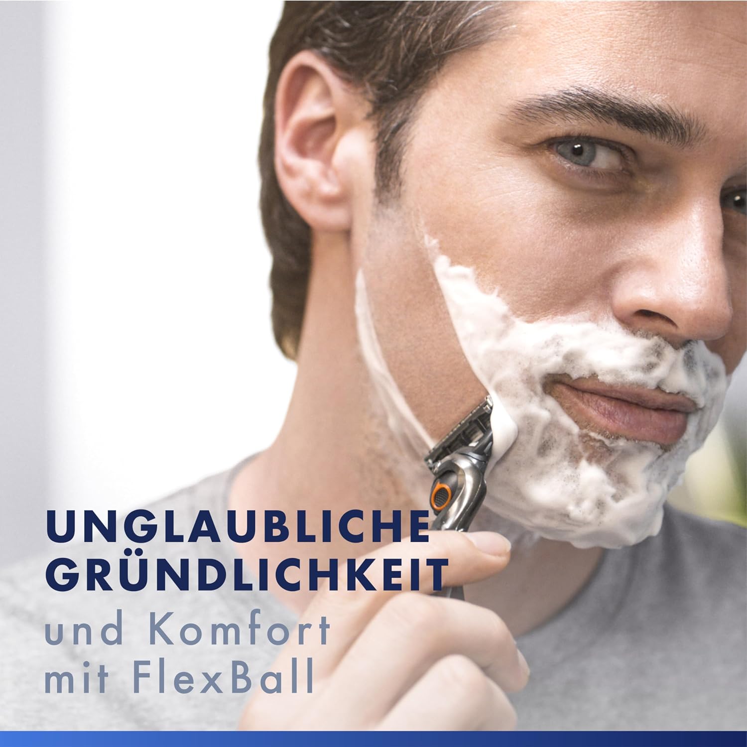 Detalle 2 de Gillette ProGlide Rasierklingen – 12 Original Ersatzklingen für Herren (mit EverGlide Gleitstreifen)