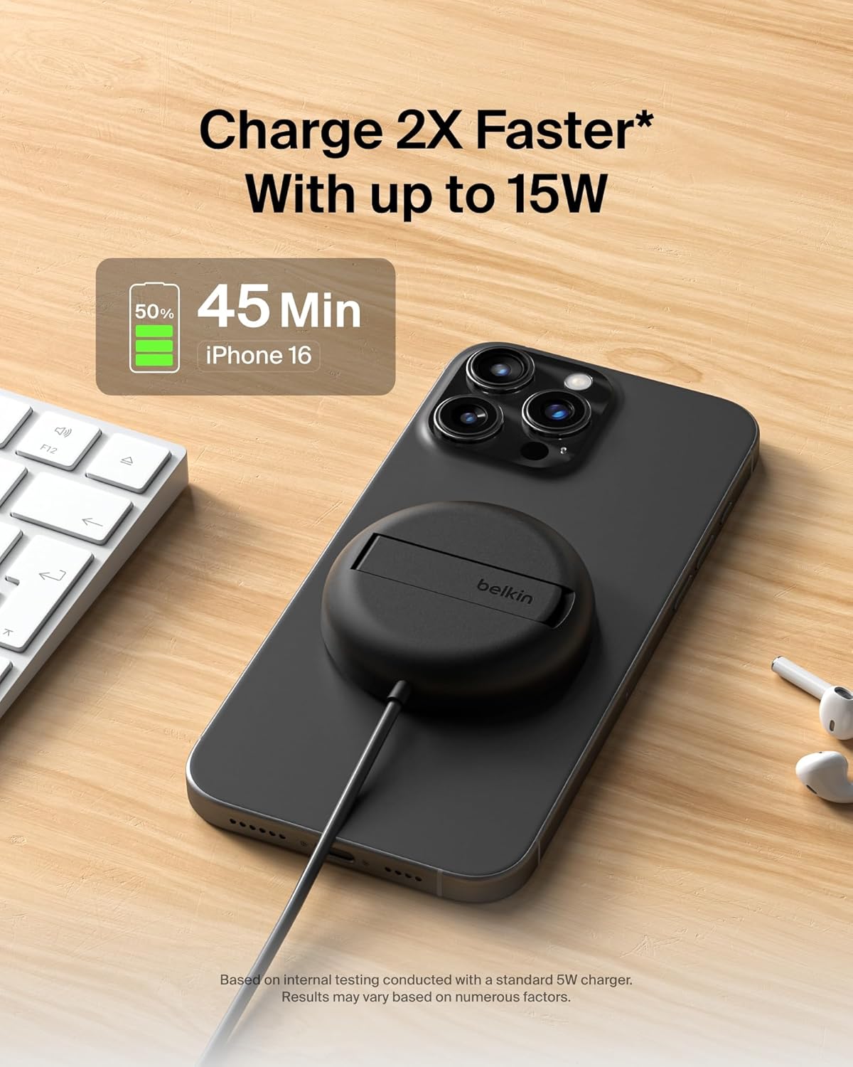Detalle de Belkin Magnetic Wireless Charging Pad 15W with Pop-Up Stand – MagSafe‑Compatible, Qi2 Fast Charge