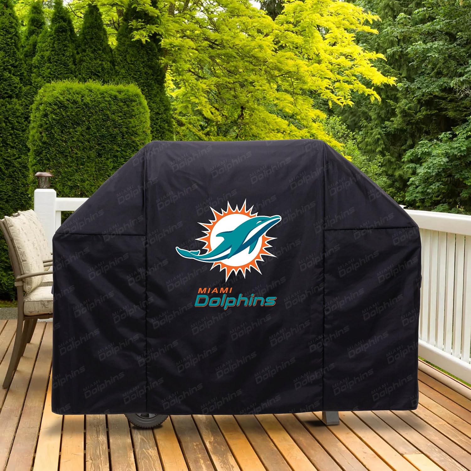 Detalle de YouTheFan NFL Heavy Duty Waterproof Grill Cover for Grills up to 5’ Wide (UV Resistant)