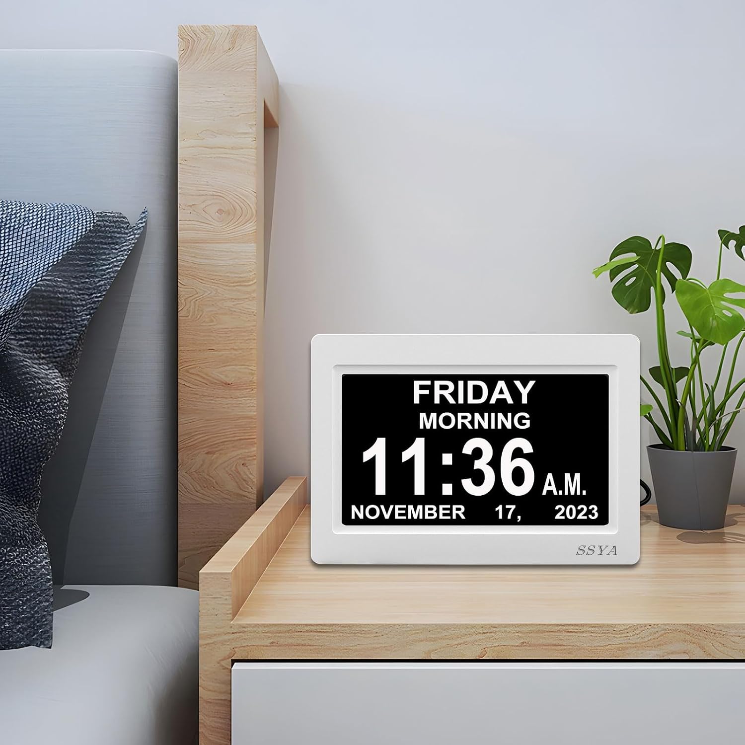 Detalle 1 de SSYA Digital Calendar Alarm Clock 7-inch