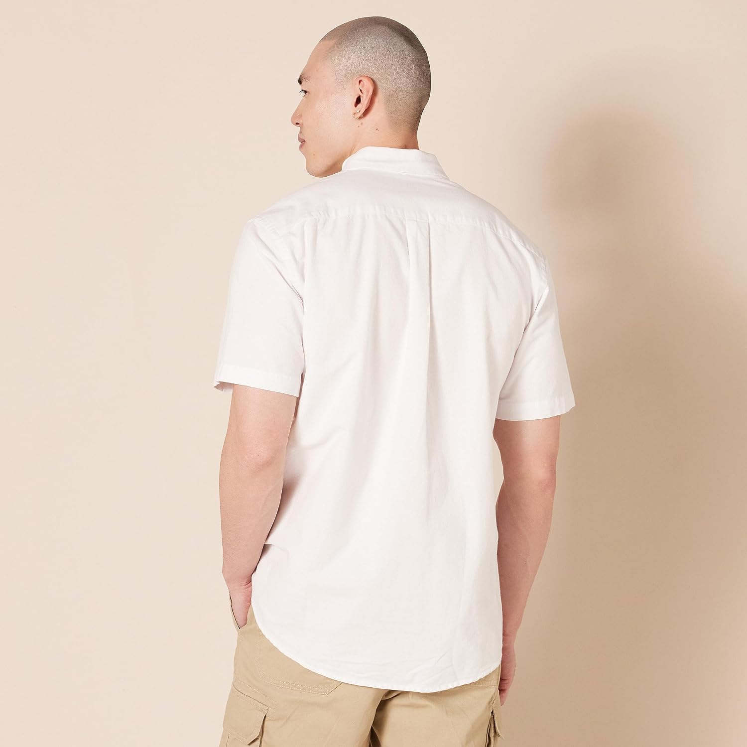 Detalle de Amazon Essentials Men's Regular-Fit Short-Sleeve Pocket Oxford Shirt