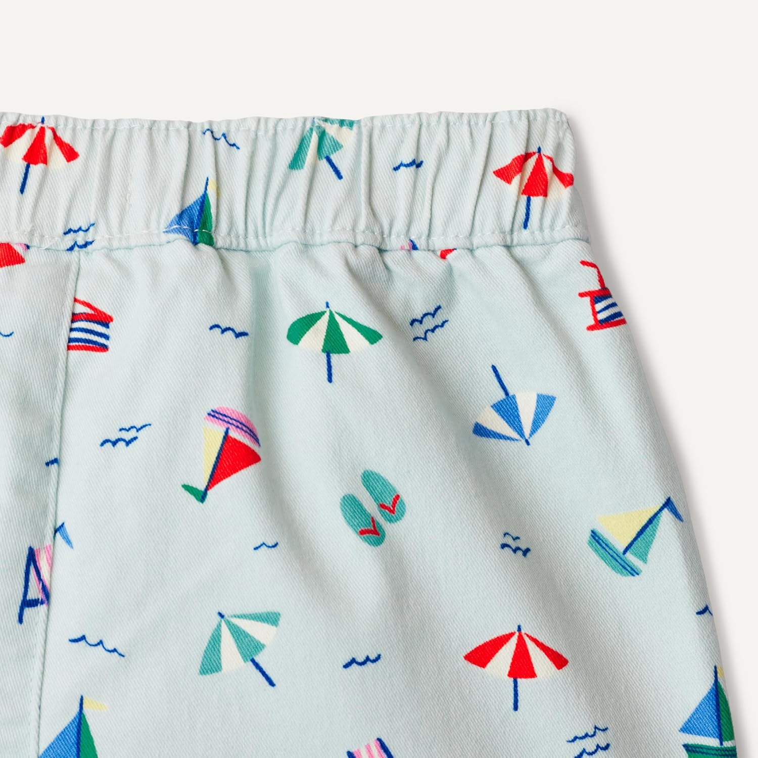 Detalle de Amazon Essentials x Sofia Grainge Unisex Baby Baumwoll-Köper-Shorts zum Hineinschlüpfen
