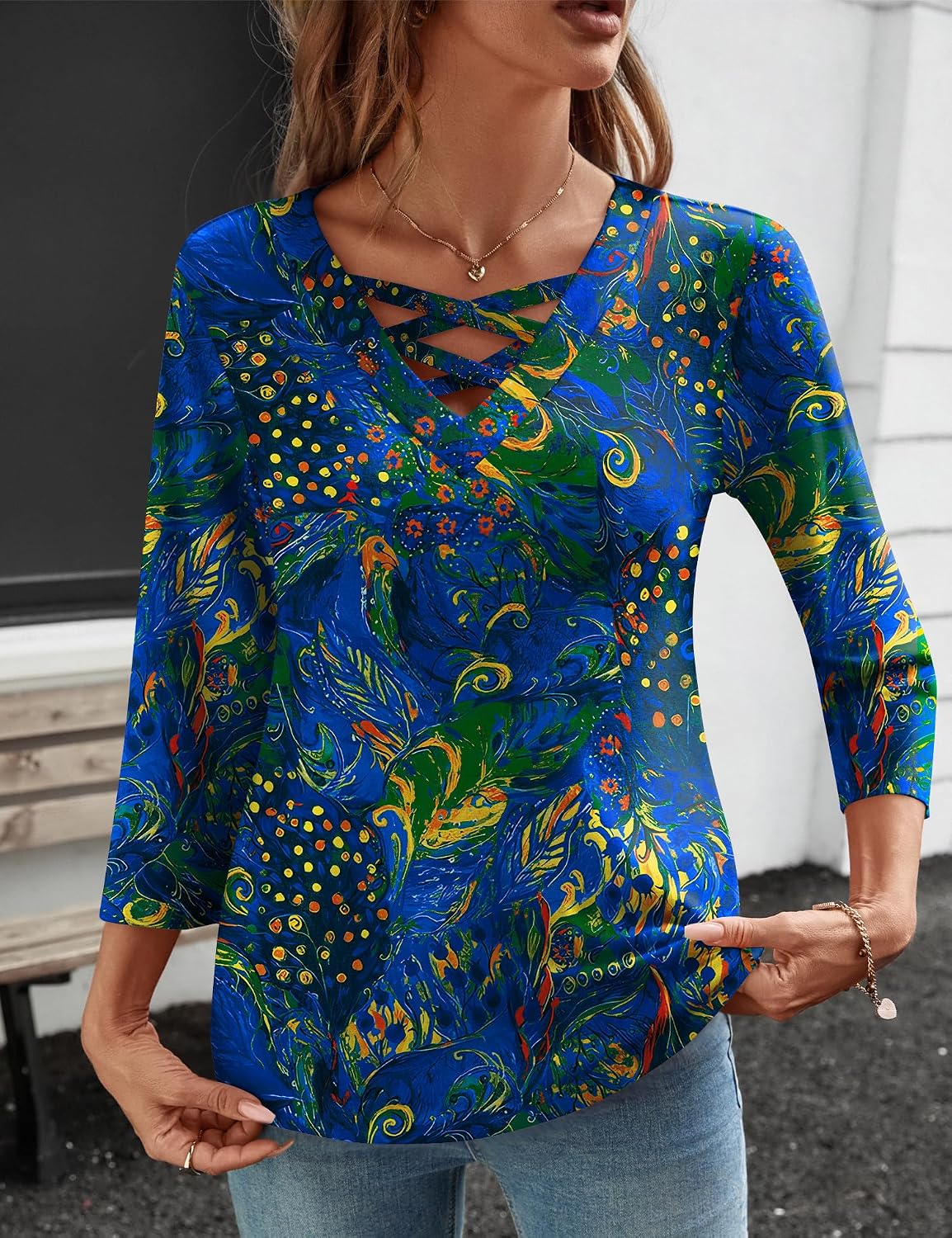 Detalle de Rapbin Women's Dressy Casual 3/4 Sleeve V-Neck Cross Tee